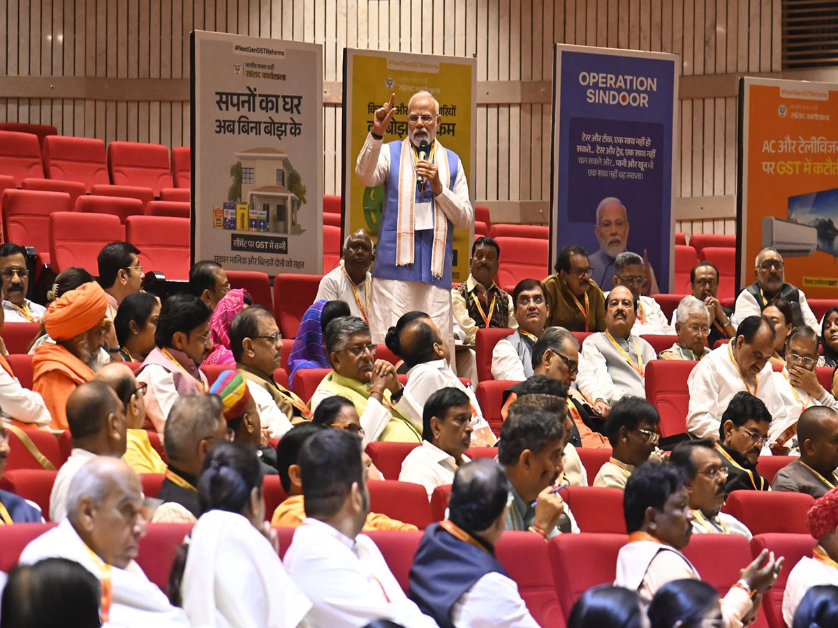 Prime Minister Narendra Modi during Sansad Karyashala on Sunday. (Photo: @arjunrammeghwal X) 