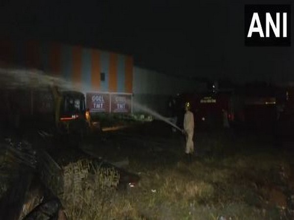 Fire tenders trying to bring the blaze under control at Oil warehouse in Indore's Palda Industrial area (Photo/ANI) 