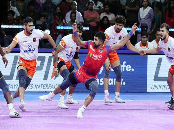 Players in action during the match (Photo: PKL)