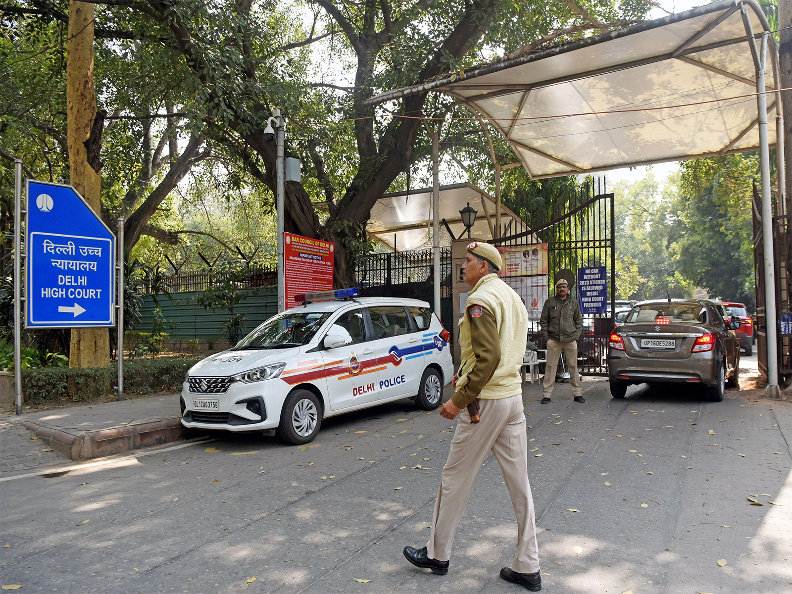 Visuals from outside Delhi HC (File Photo/ANI)