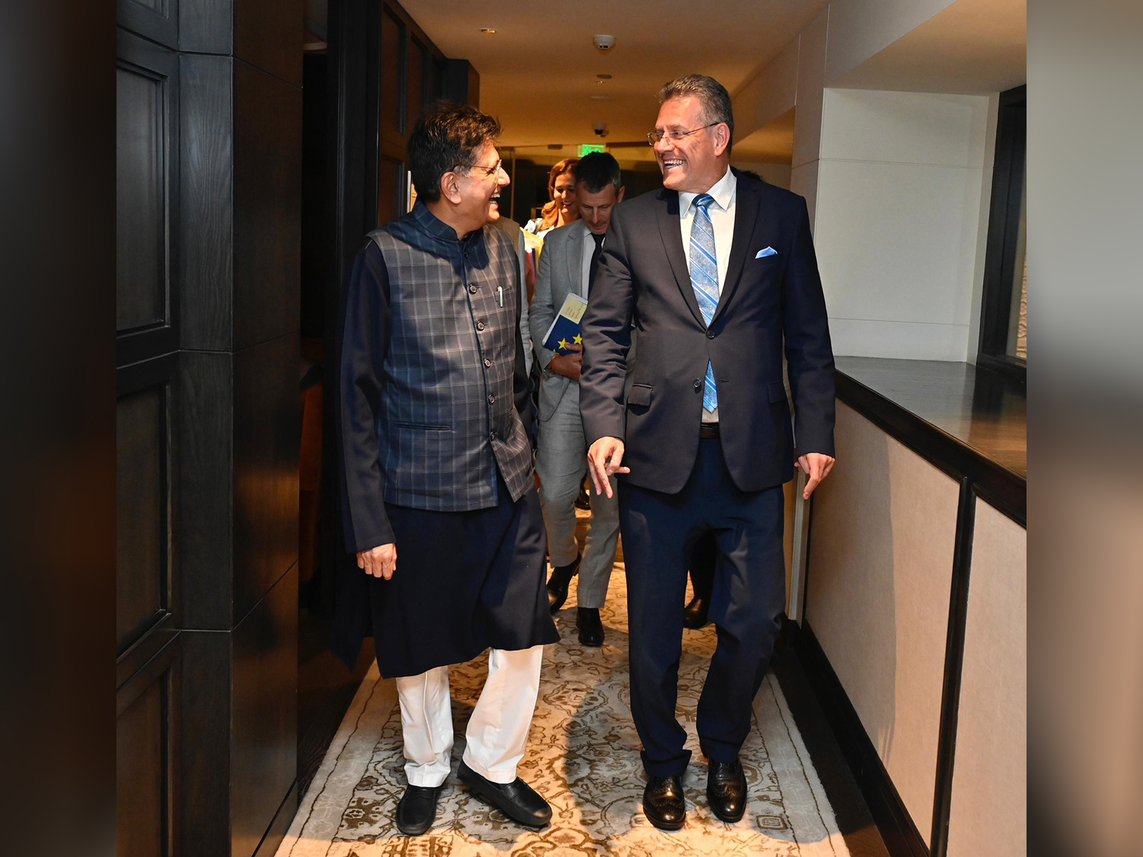 Union Minister Piyush Goyal with his EU counterpart (Photo/X/@PiyushGoyal)