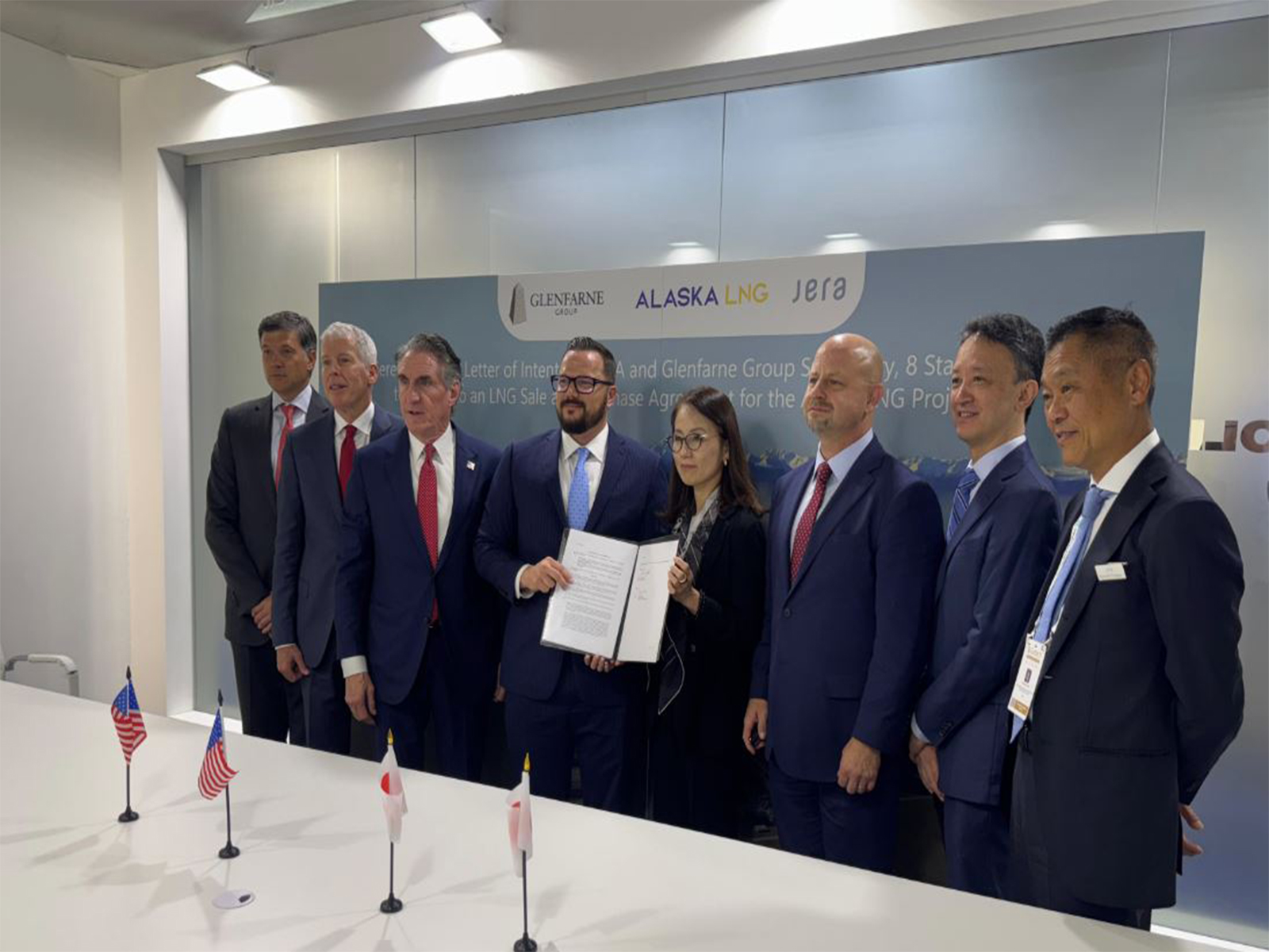 KLNG. Glenfarne Alaska and POSCO agreed to a strategic partnership (Picture Courtesy/@GovDunleavy)