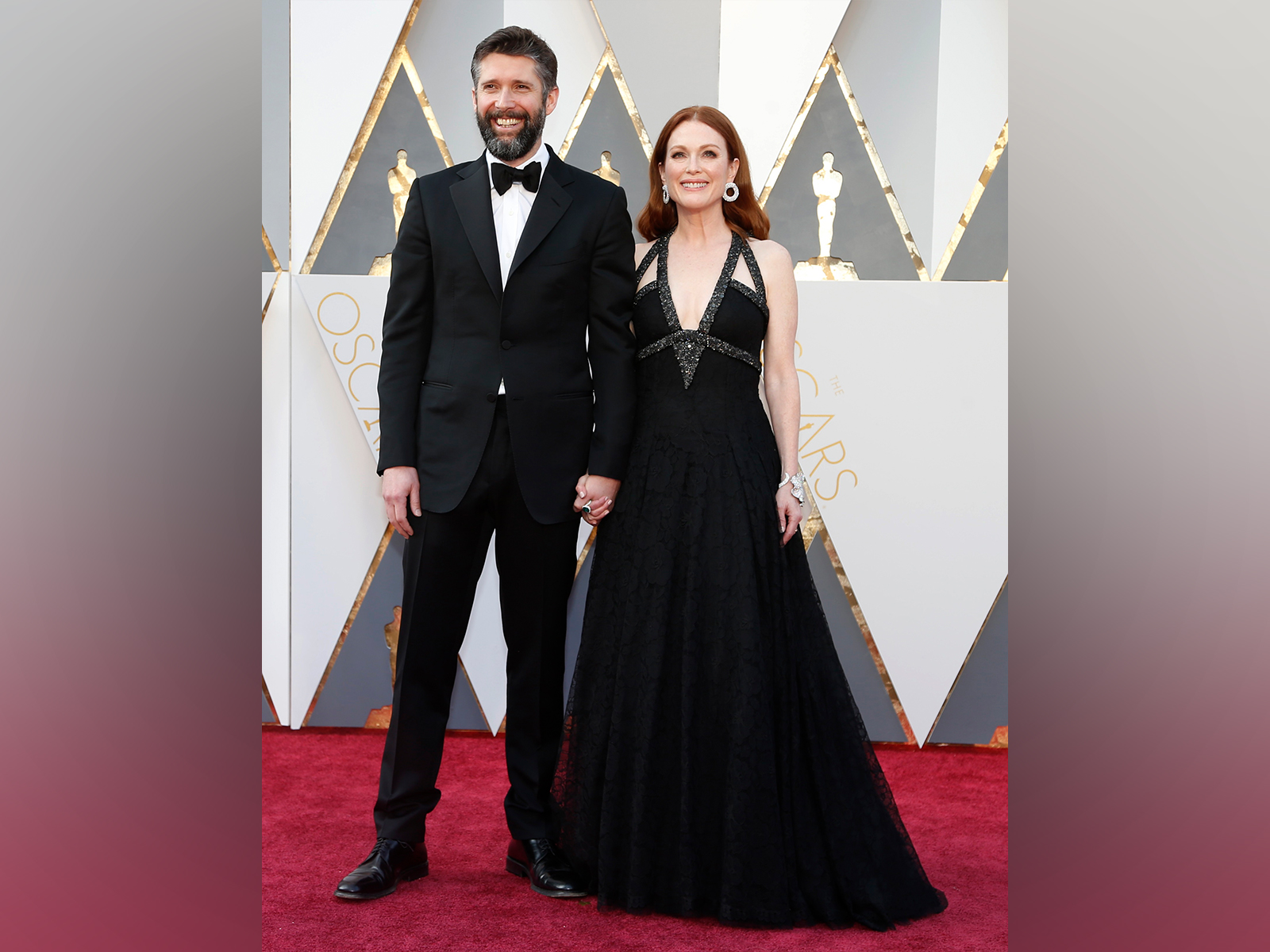 Bart Freundlich and Julliane Moore (Image source: Reuters)