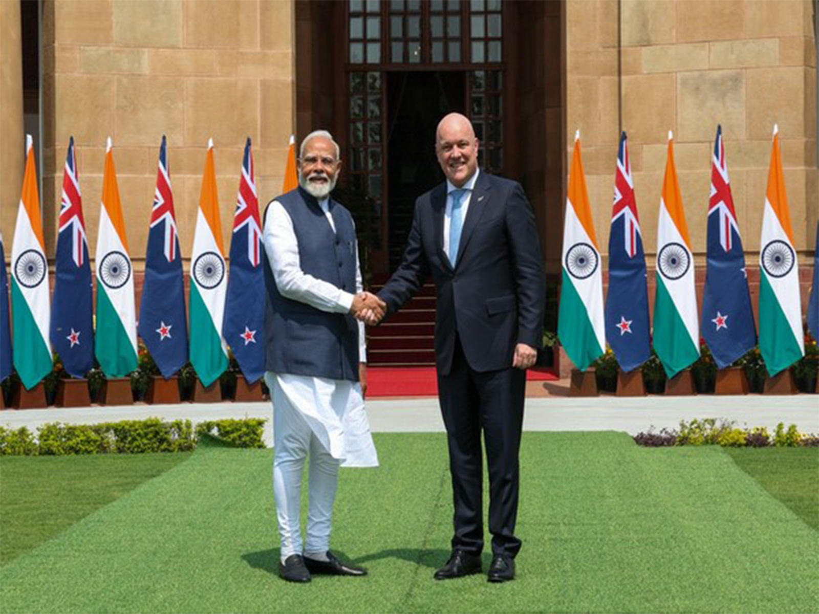 Prime Minister Narendra Modi with New Zealand Prime Minister Christopher Luxon (File Photo: X/@narendramodi)