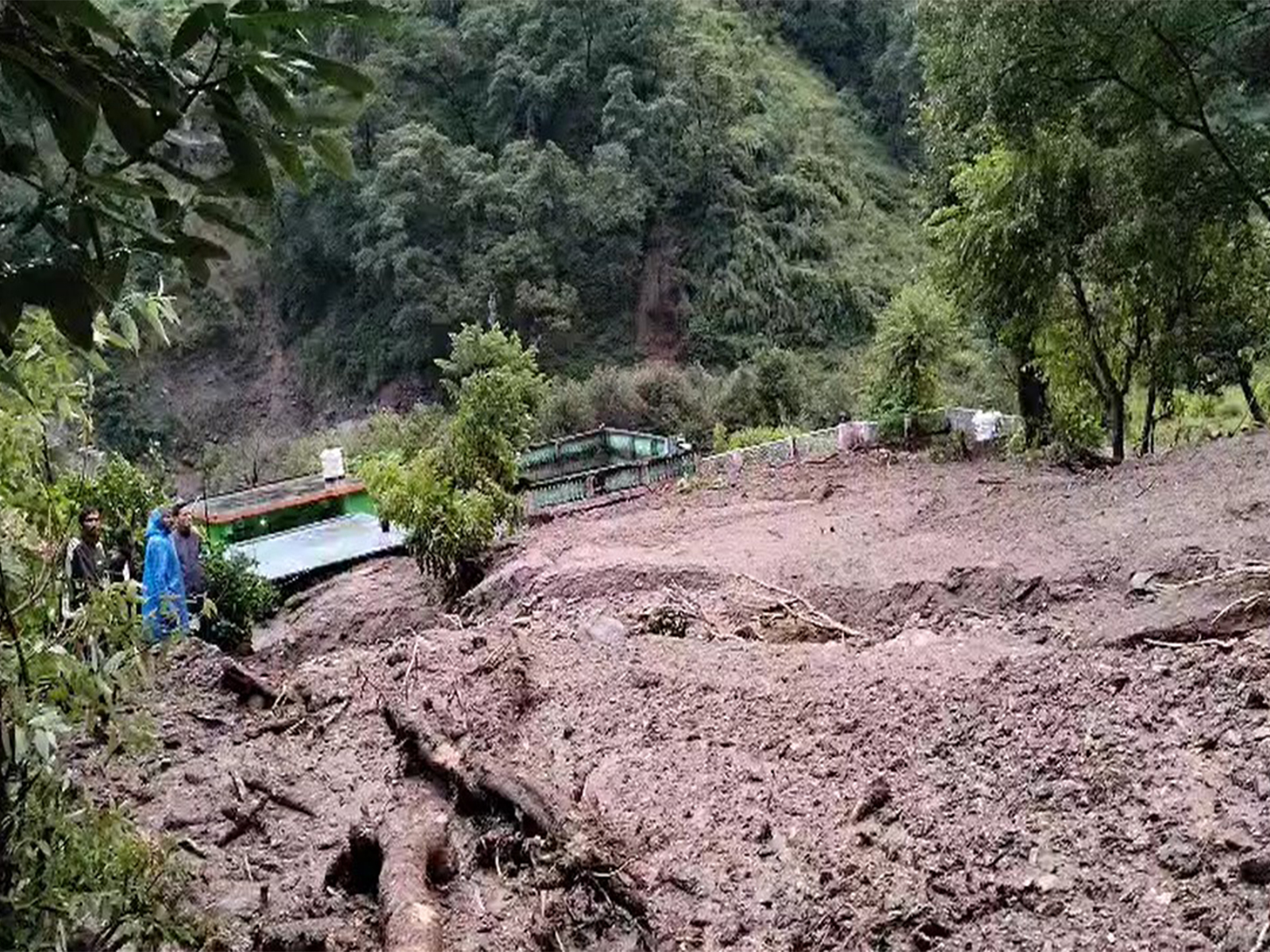 Visuals from spot. (Photo/ChamoliDistrictAdministration)