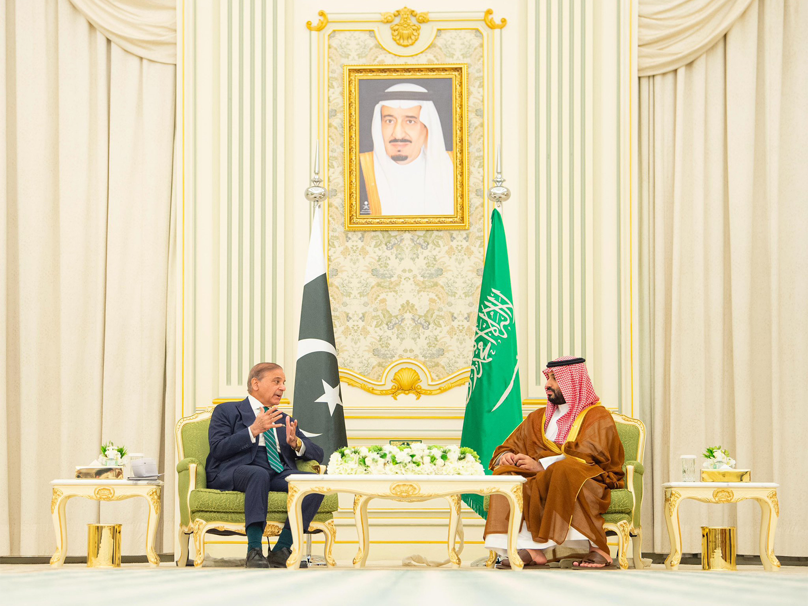 Pakistan Prime Minister Shehbaz Sharif with Crown Prince and Prime Minister of Saudi Arabia Mohammed bin Salman bin Abdulaziz Al Saud. (Photo/X@KSAmofaEN)