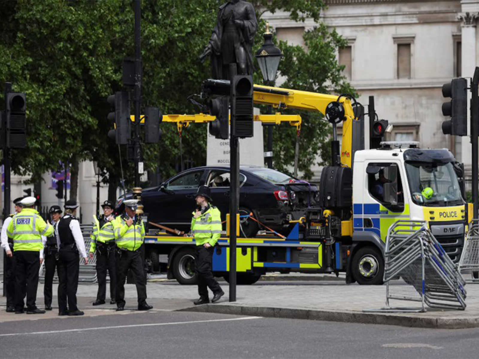 A police vehicle tows a car after a security incident near Trafalgar Square during Queen Elizabeth's Platinum Jubilee celebrations in London (File Photo/Reuters)