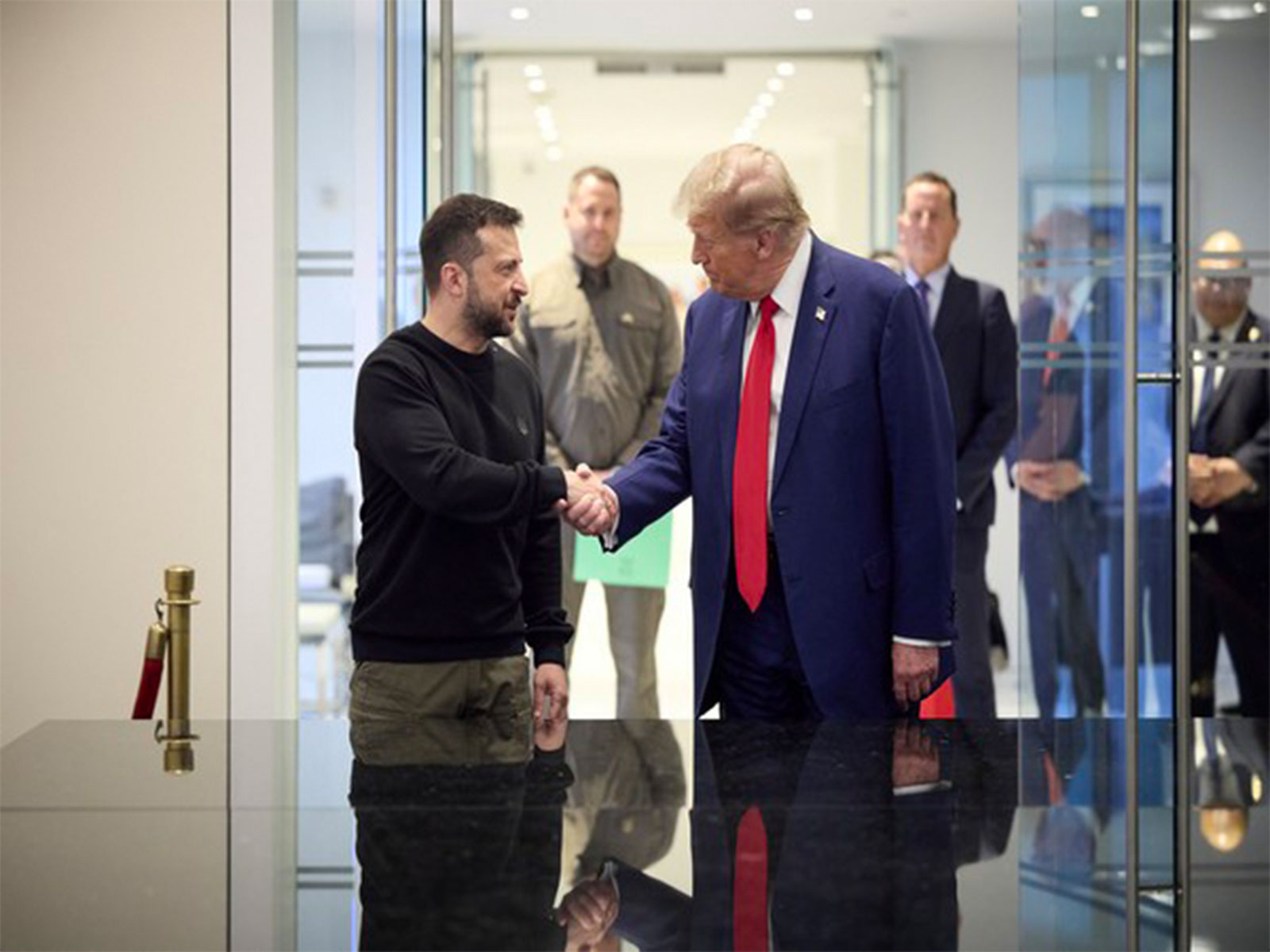 Ukrainian President Volodymyr Zelenskyy and US President Donald Trump (File Photo/X@ZelenskyyUa)