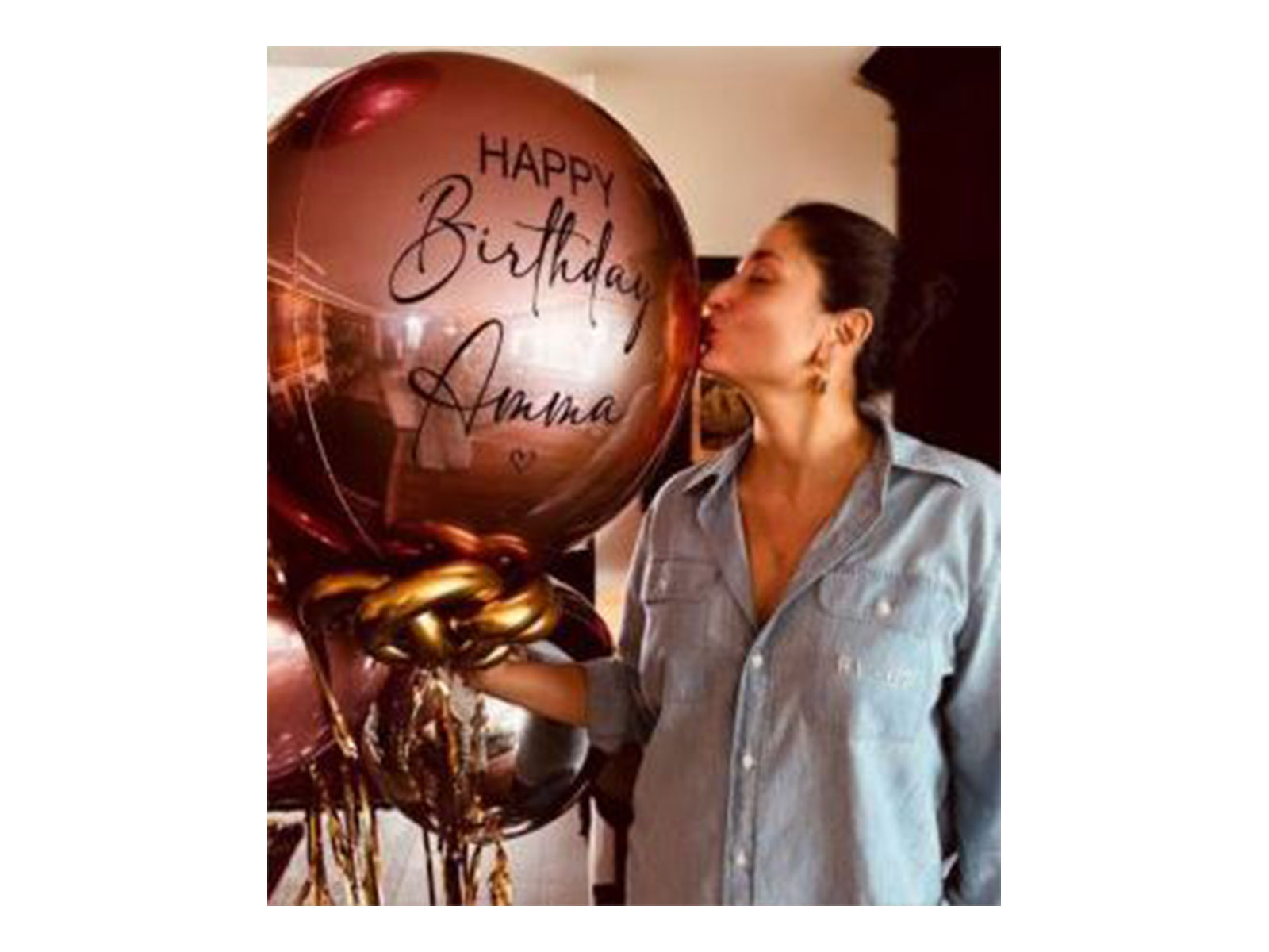 Kareena Kapoor Khan (Image source: Kareena's Instagram)
