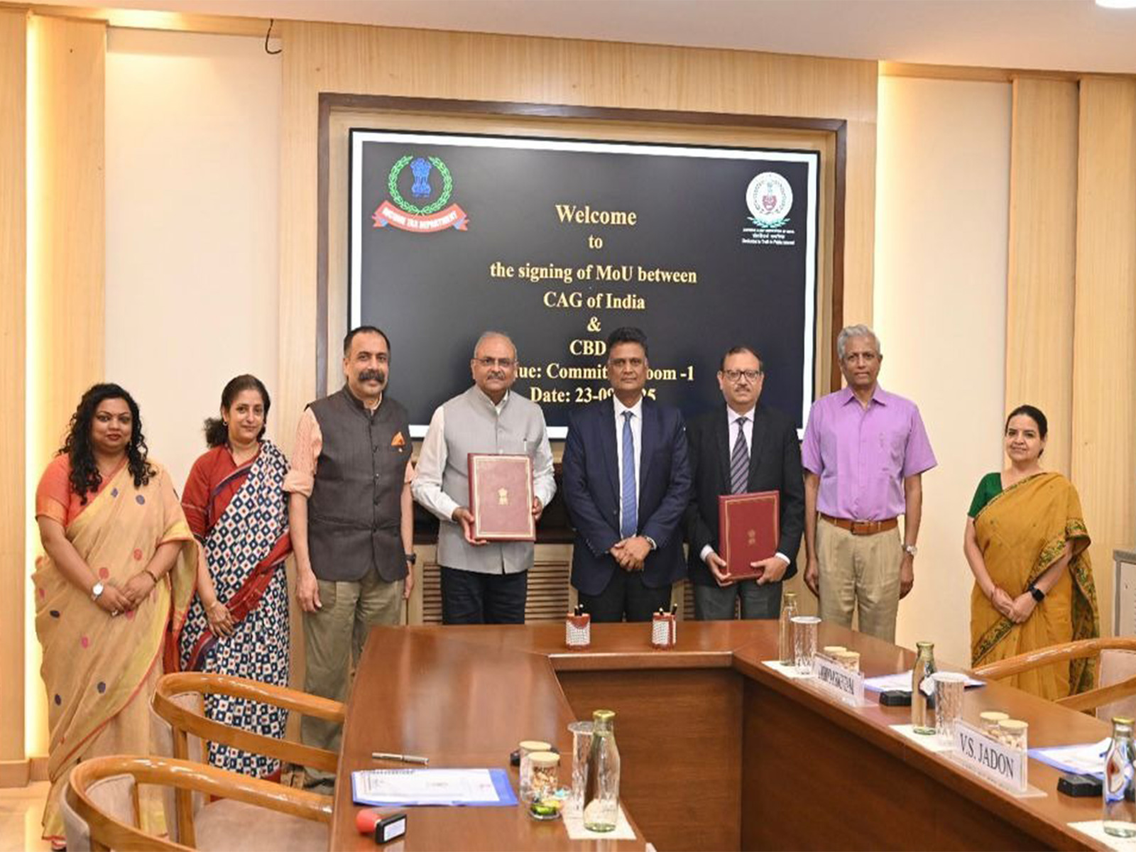 CAG and CBDT sign MoU to enhance operational effectiveness (Photo/ANI)