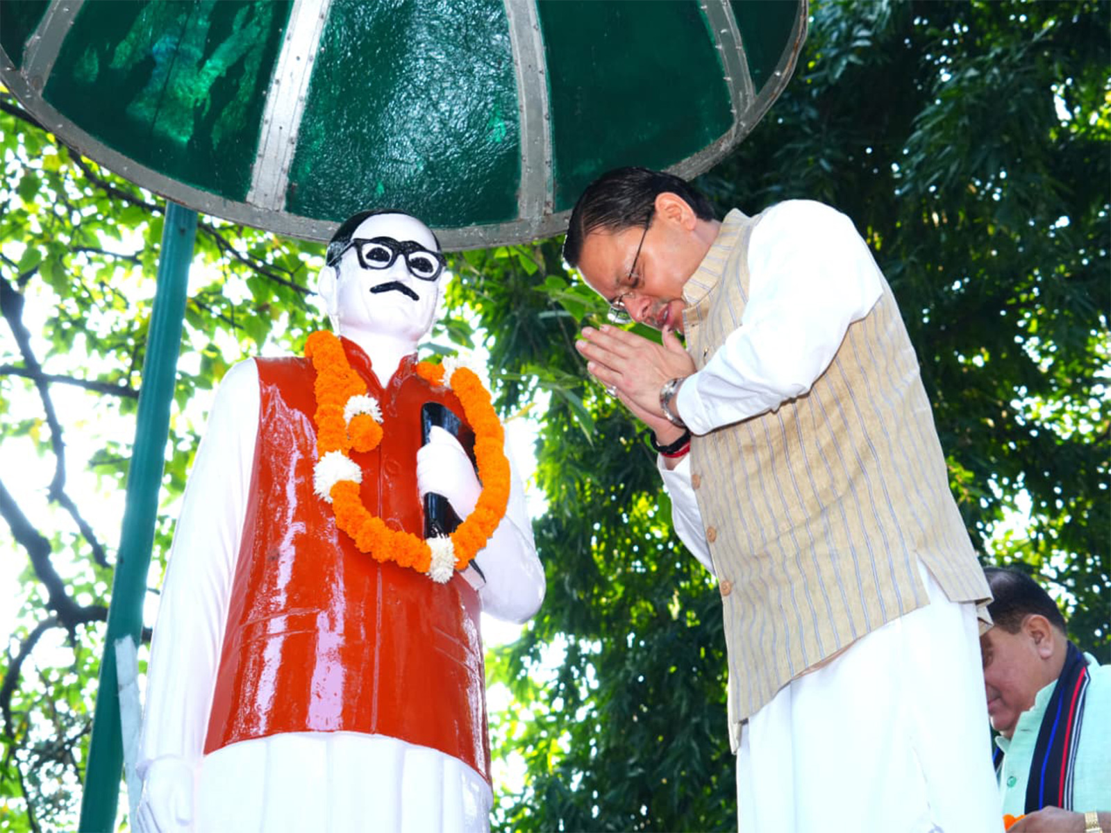 Chief Minister Pushkar Singh Dhami paid floral tributes to Pandit Deendayal Upadhyaya  (Photo/ANI)