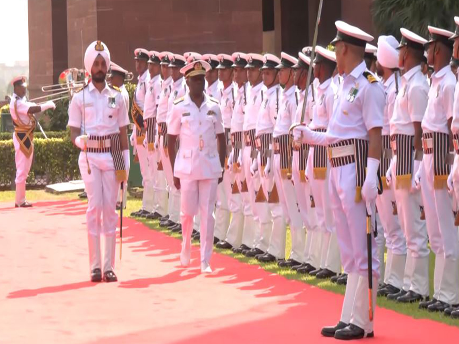 Kenya's Navy Commander, Major General Paul Owuor Otenio receives the Guard of Honour (Photo/ANI)