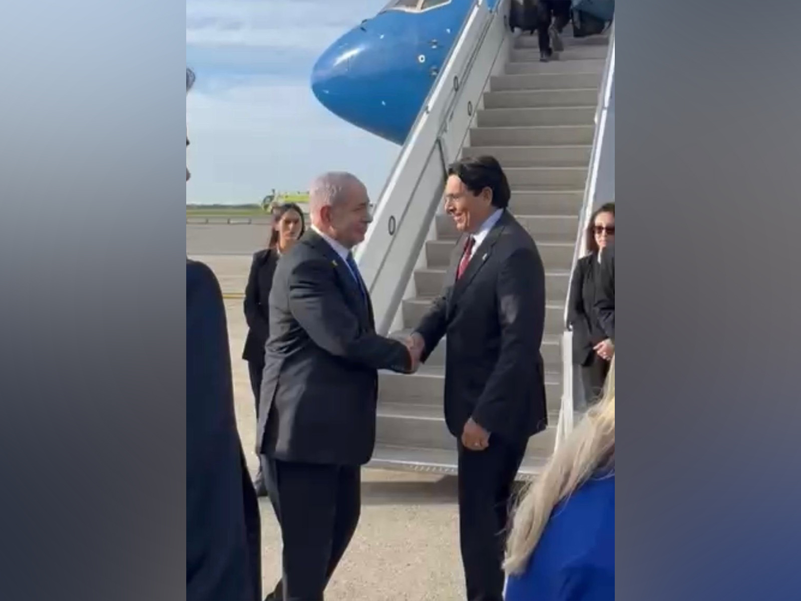 Israel's UN Ambassador Danny Danon wishes PM Benjamin Netanyahu success ahead of his Washington visit and meeting with US President Donald Trump at the White House (Image: X/@dannydanon)