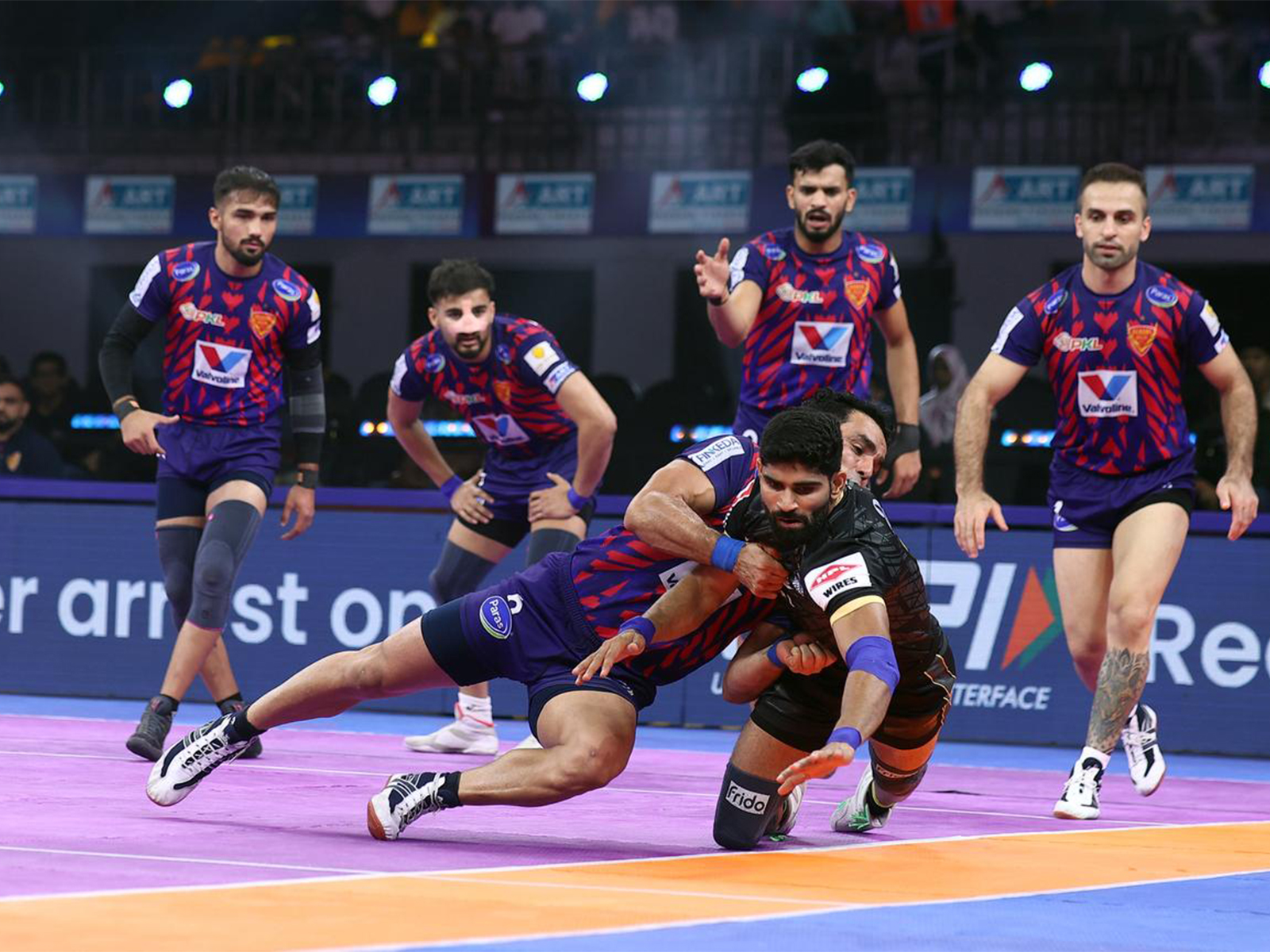Dabang Delhi and Haryana Steelers in action. (Photo: ANI)