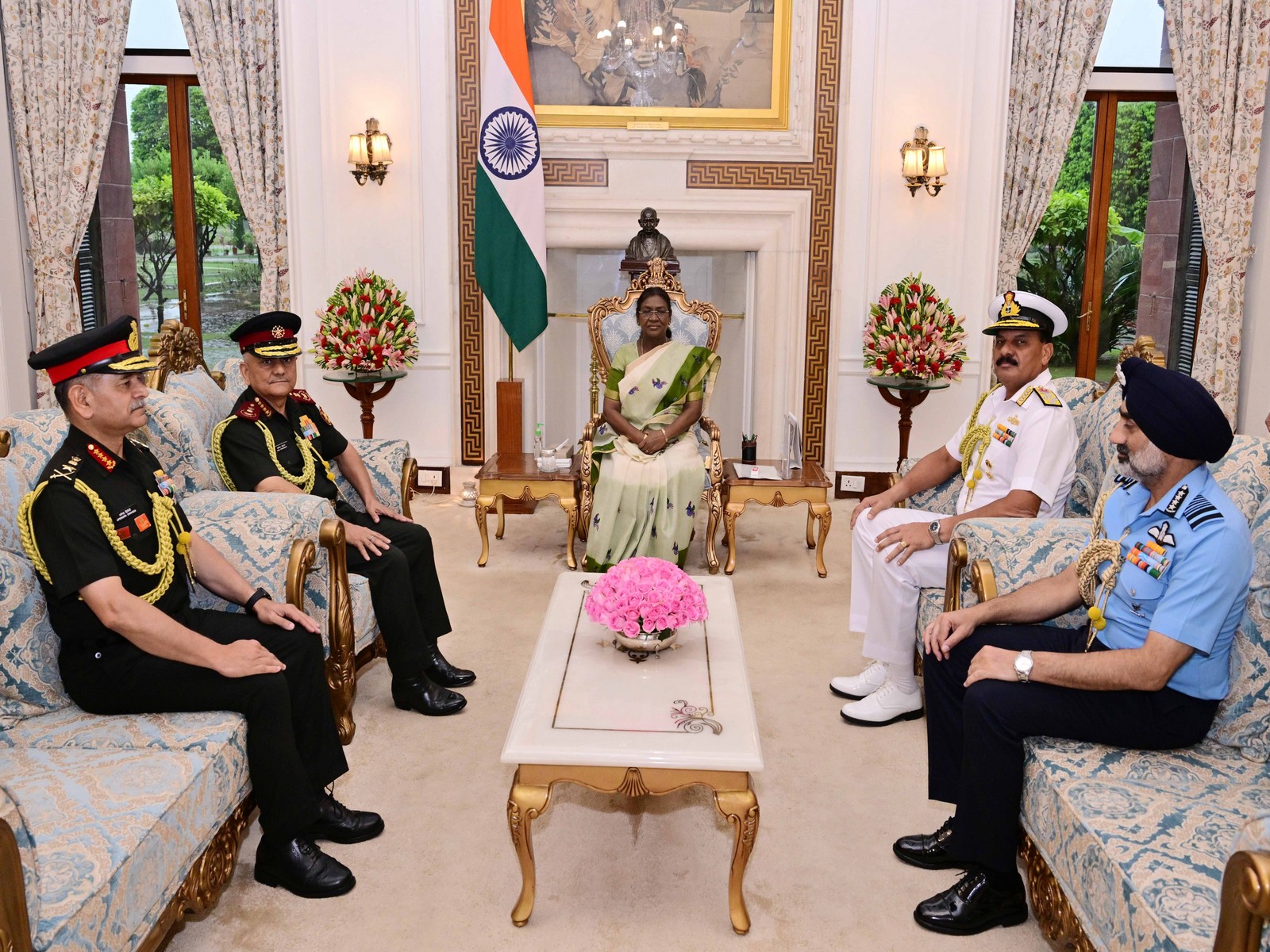President Droupadi Murmu at Rashtrapati Bhavan (Photo/ @rashtrapatibhvn on X)
