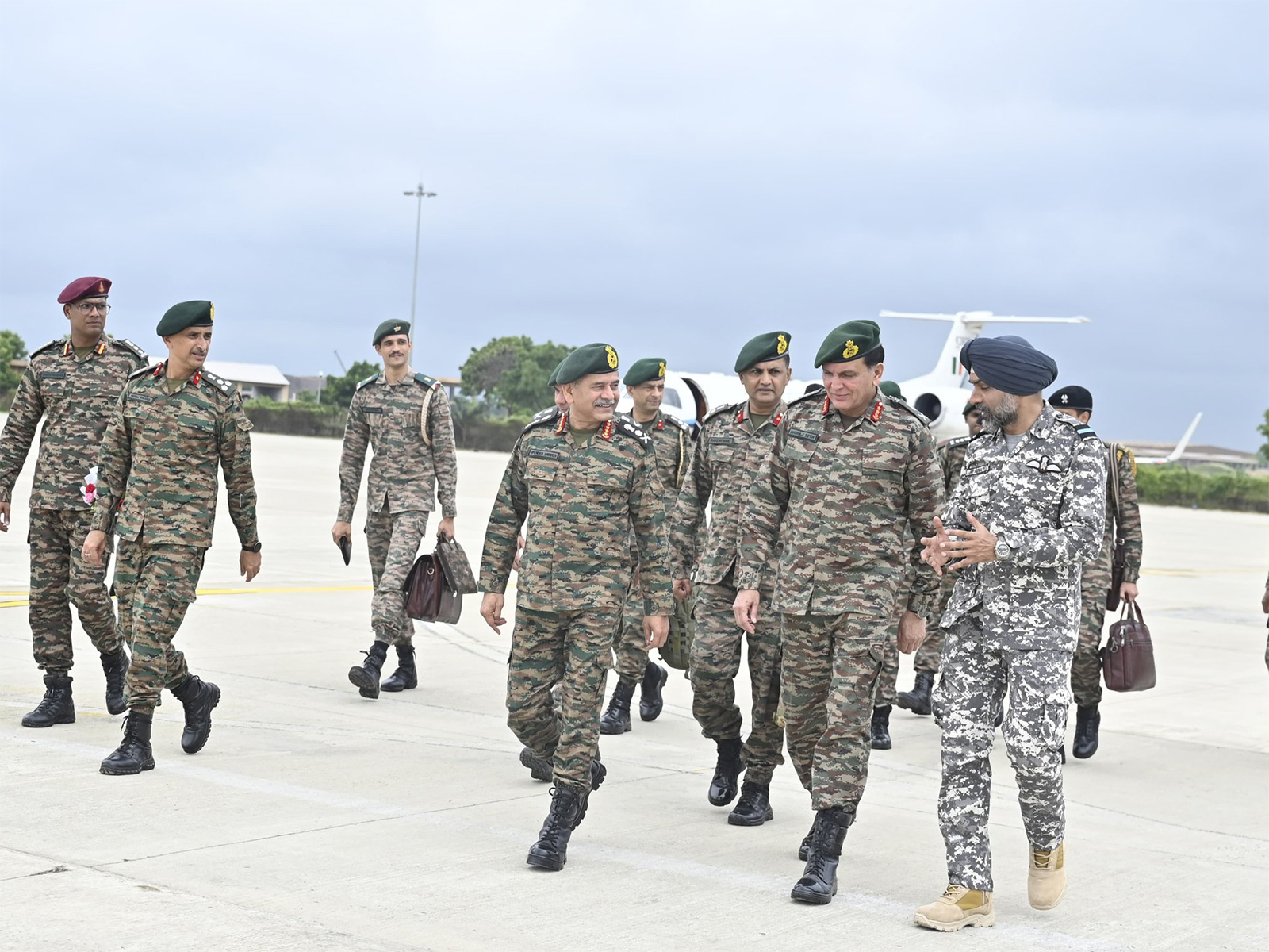 COAS General Upendra Dwivedi visits Bhuj Air Force Station (Photo/X@adgpi) 