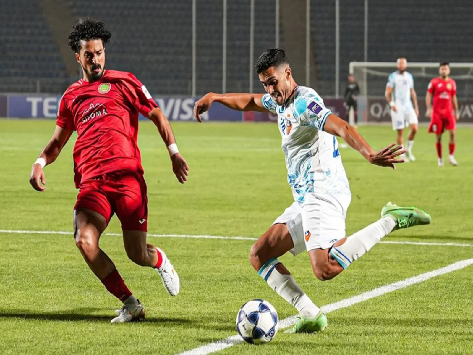 Players in action during AFC Champions League Two clash (Photo: ISL)