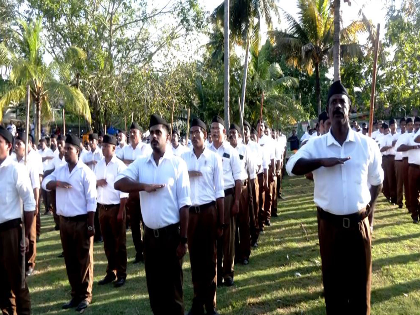 RSS conducts march-pasts across Thiruvananthapuram (Photo/ANI) 