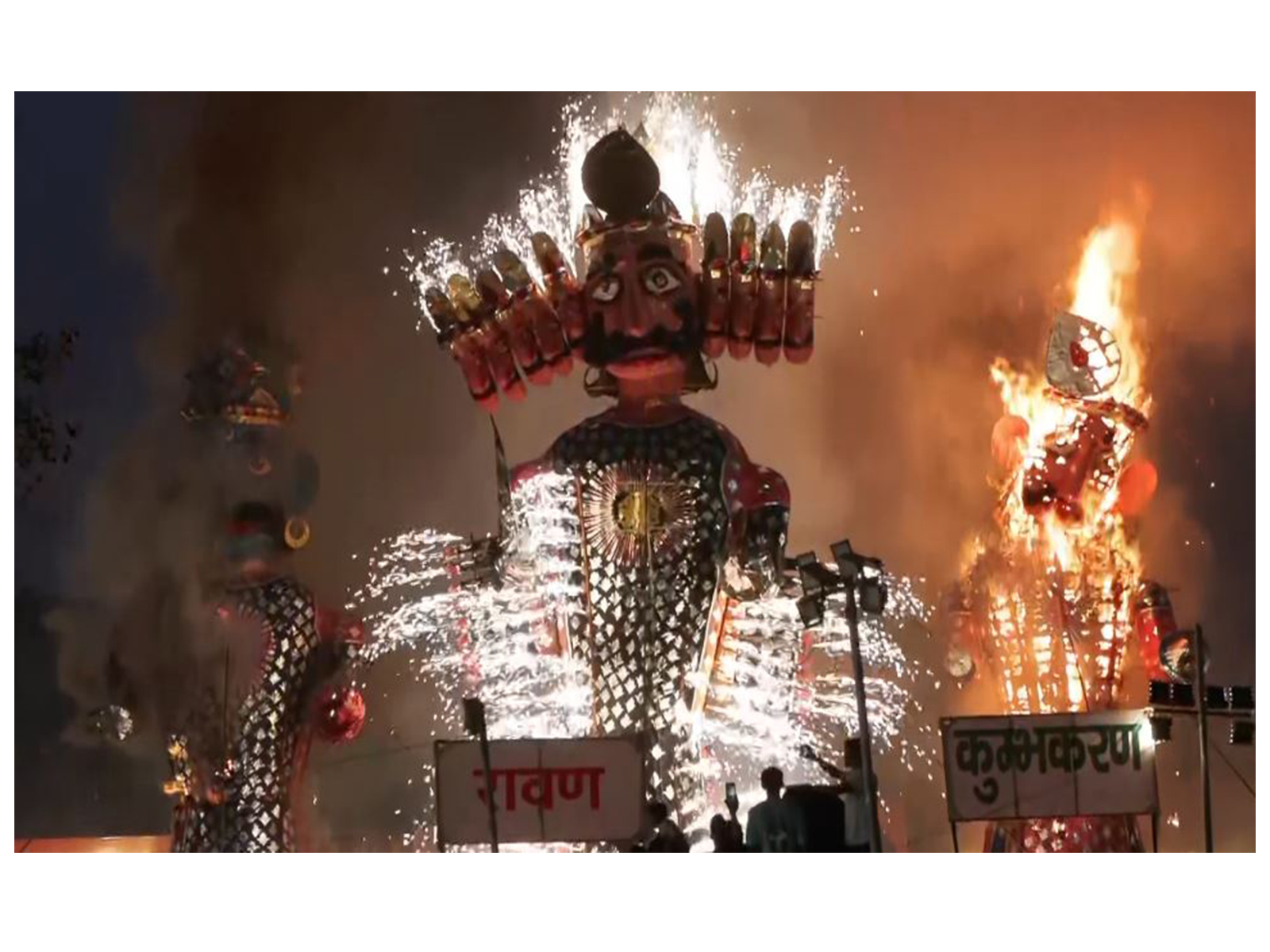 People celebrated Dussehra with the ritual of Ravan Dahan in New Delhi (Photo/ANI)