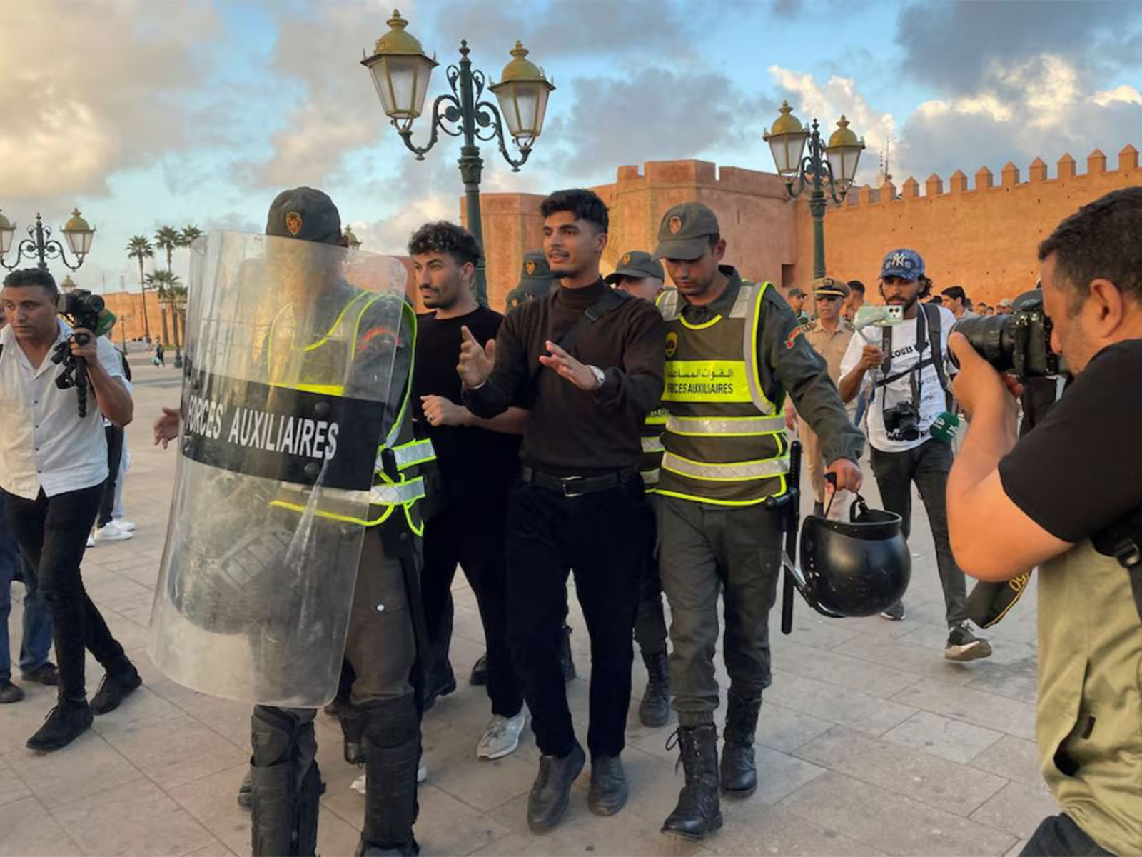Security forces detain protestors in Rabat (Photo/Reuters)