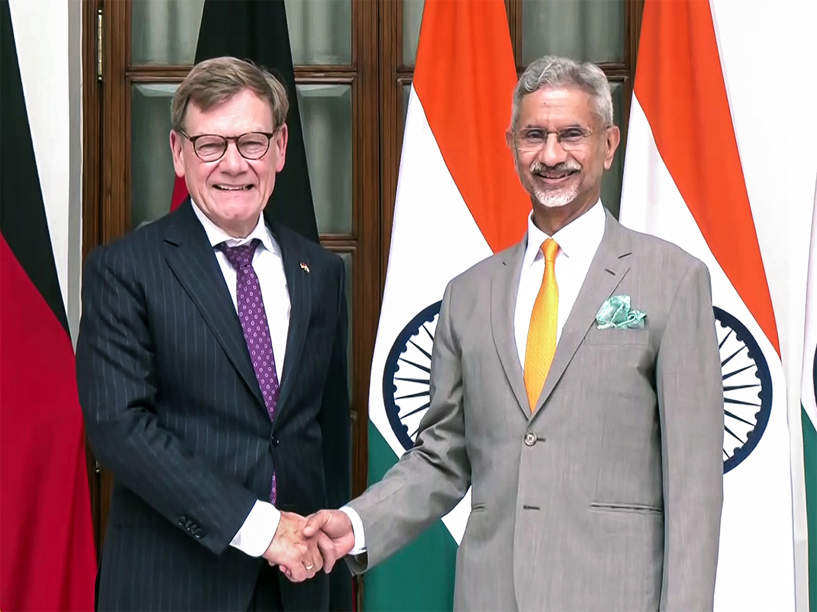 EAM S Jaishankar with his German counterpart FM Johann Wadephul (Photo/ ANI)