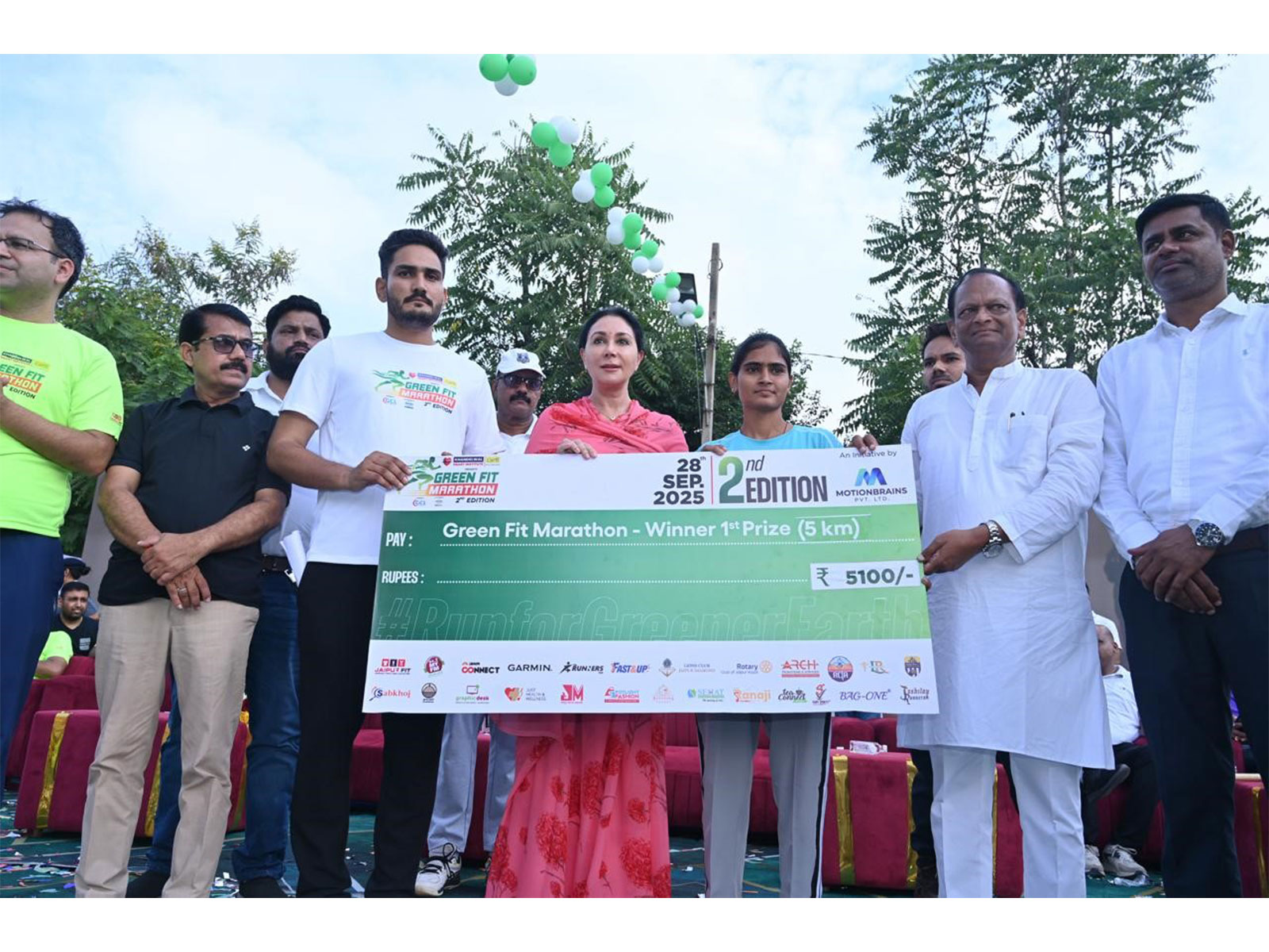 Green Fit Marathon-2025: Over 5,000 Runners Participate, Deputy Chief Minister Diya Kumari Flags Off the Event