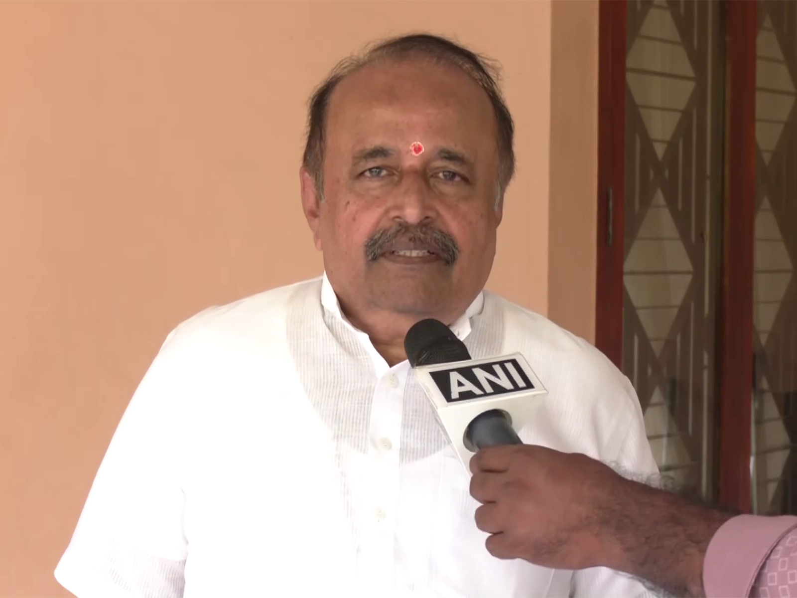 Sabarimala Karma Samithi Convenor SJR Kumar (Photo/ ANI)