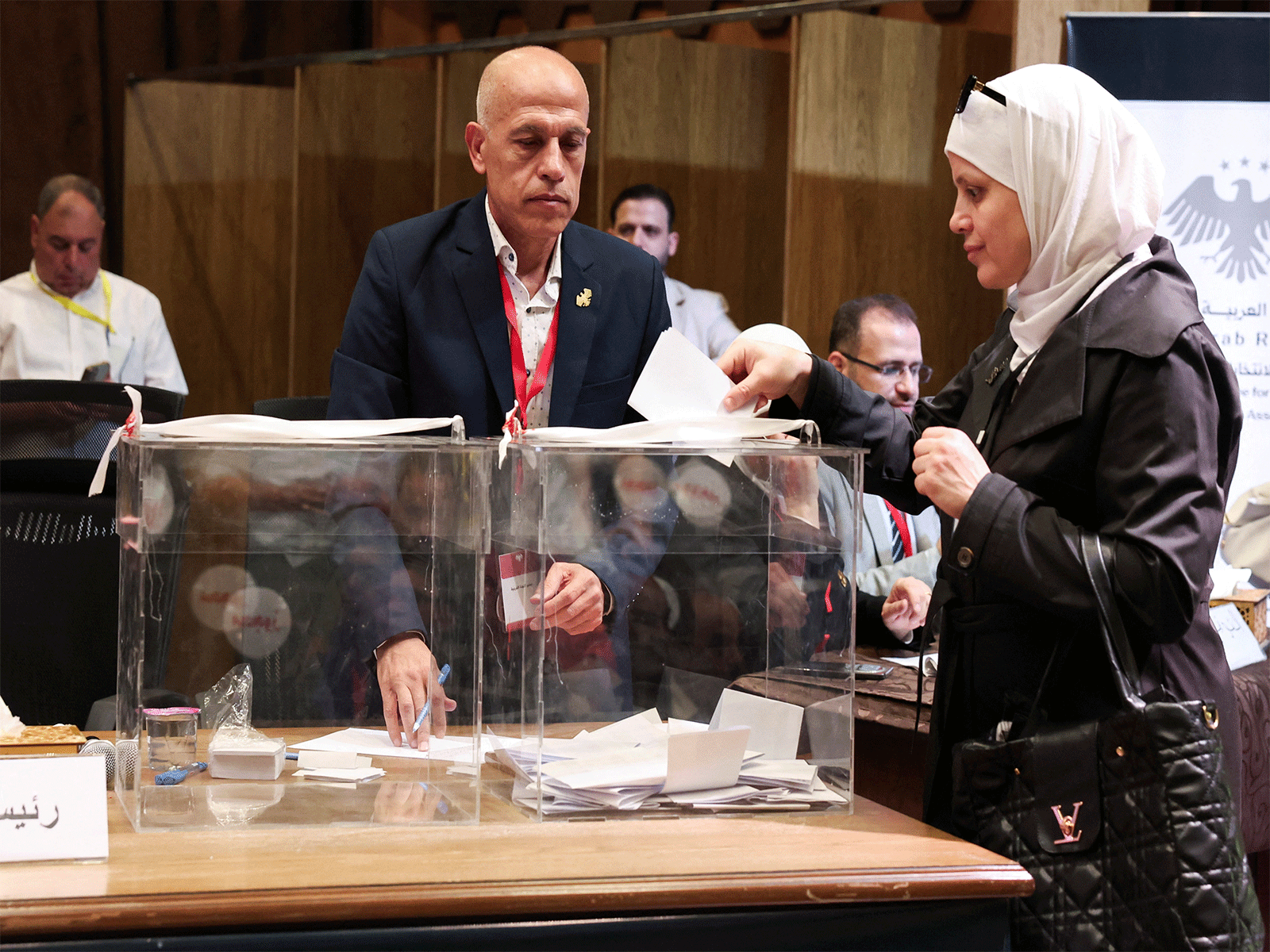 Members of Electoral Colleges began October 5, 2025 voting in first Syrian Parliamentary polls Photo/Reuters)