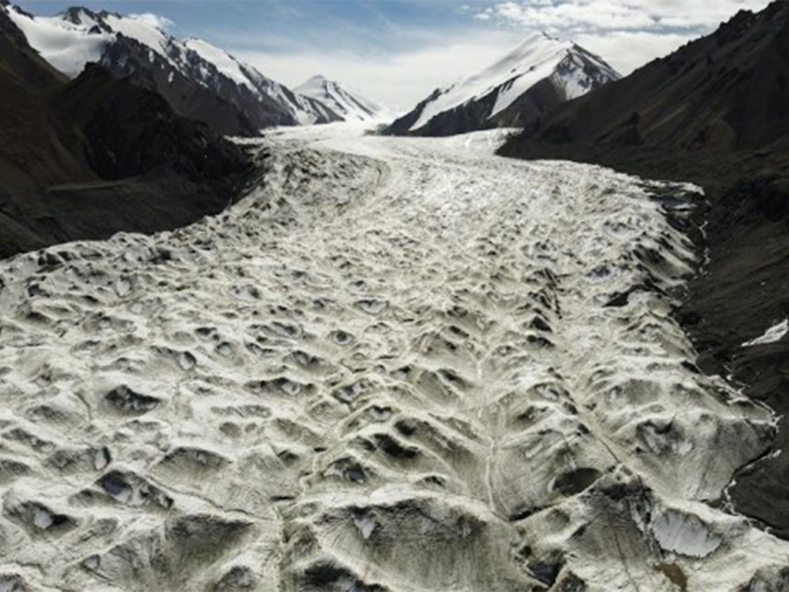 Aerial view of the Tibetan Plateau (Photo/Reuters)
