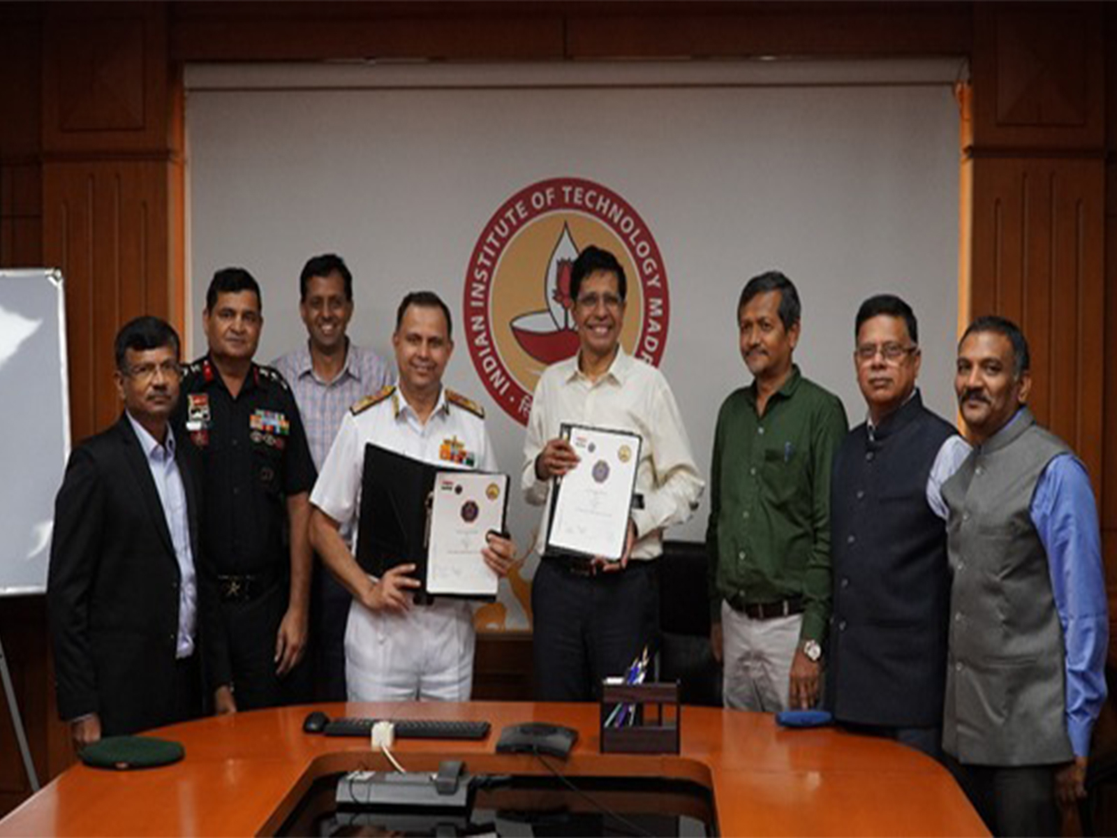 MoU signing ceremony - IIT Madras and Indian Navy officials formalise the collaboration through the signing of MoU. (Photo/IIT Madras)