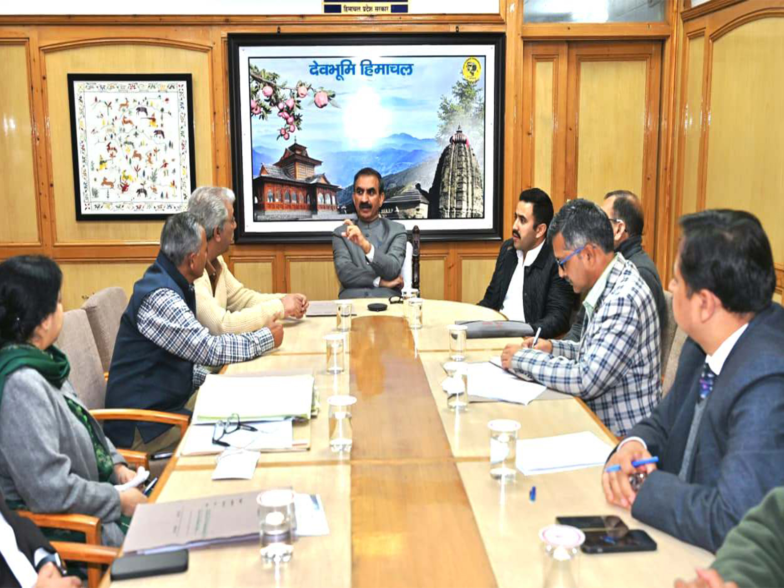 CM reviews preparations for unveiling statue of former Chief Minister Virbhadra Singh (Photo/ANI)