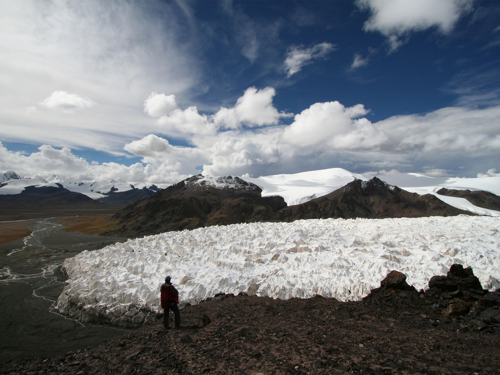 Melting glaciers of Tibet (Photo/Reuters)