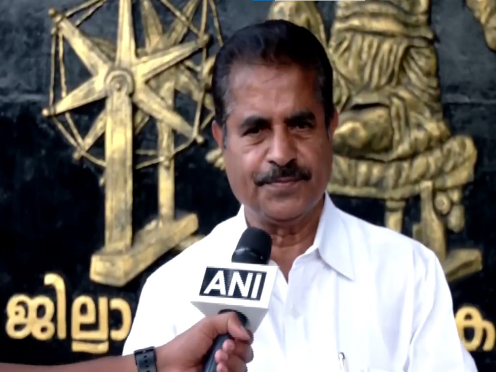UDF Convenor Adoor Prakash (Photo: ANI) 