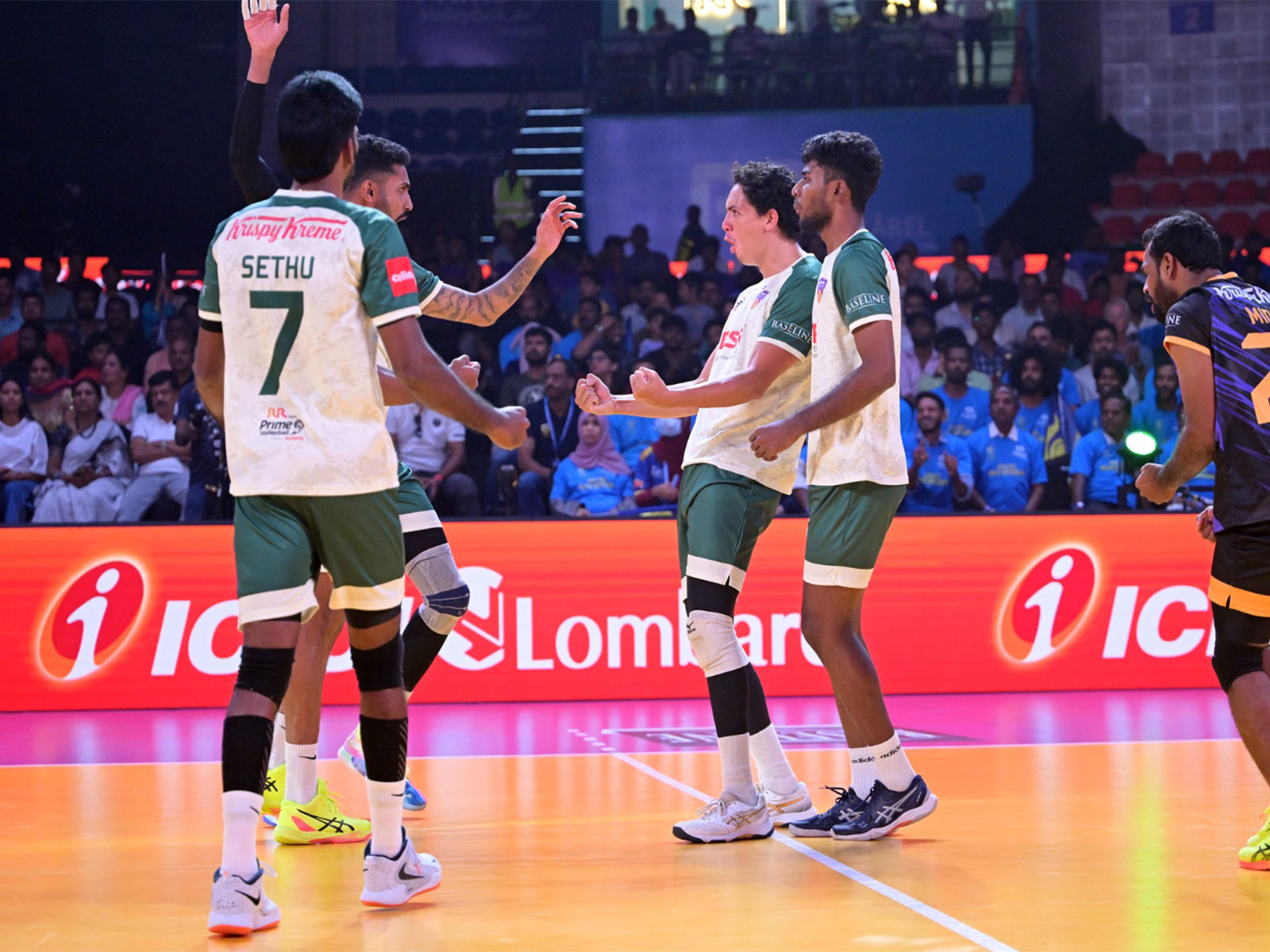 Players in action during PVL. (Photo/PVL)
