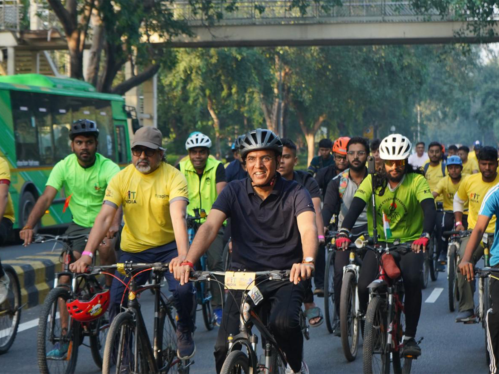 Union Sports Minister Mandaviya leading the Sundays on Cycle. (Photo: SAI Media)