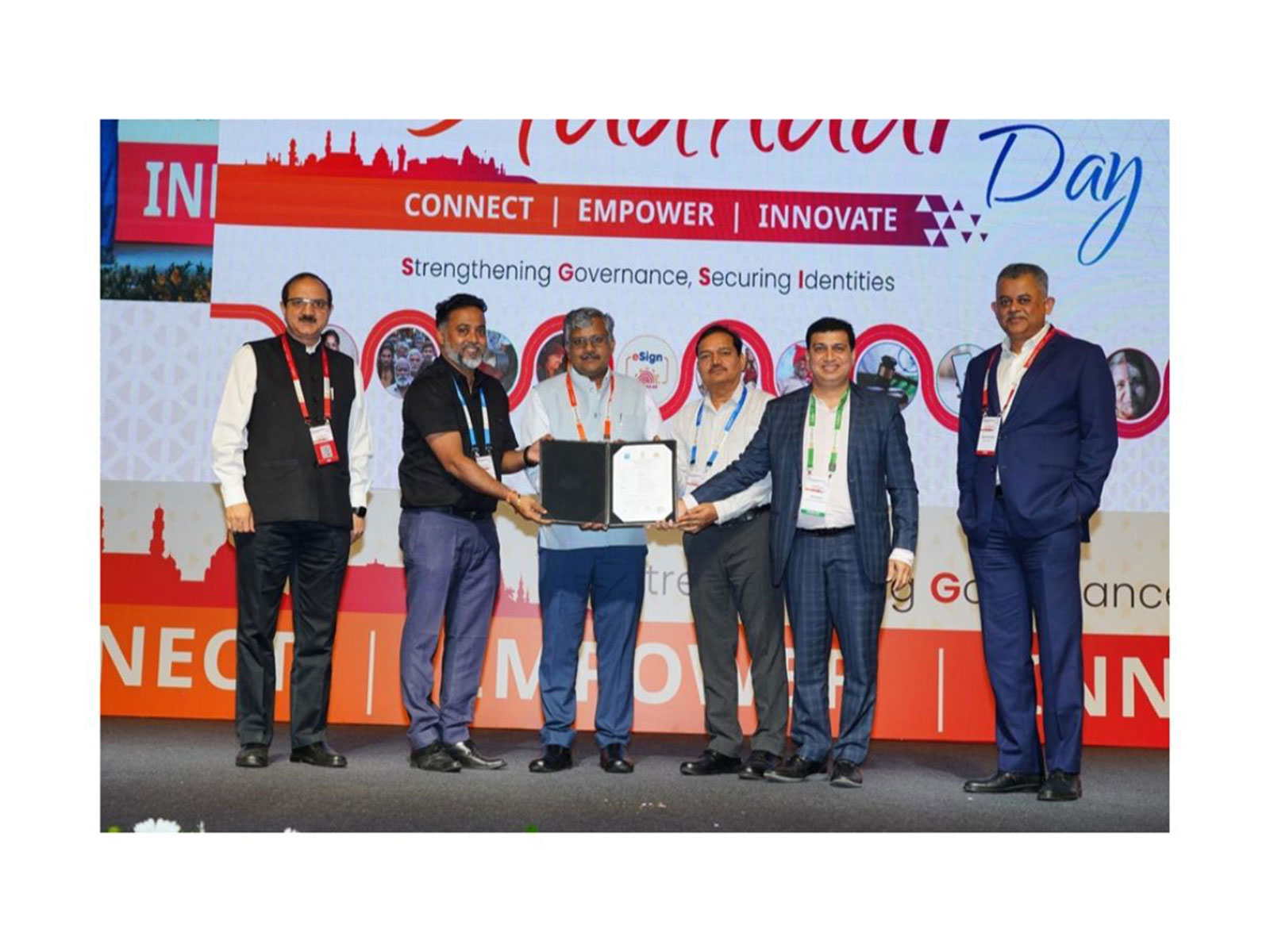 Mr. Parag Mehta, CEO, Evolute Fintech; with Mr. Neelkanth Mishra & Mr. Bhuvnesh Kumar, UIDAI, at Aadhaar Samvaad 2025 celebrating Aadhaar L1 certification.