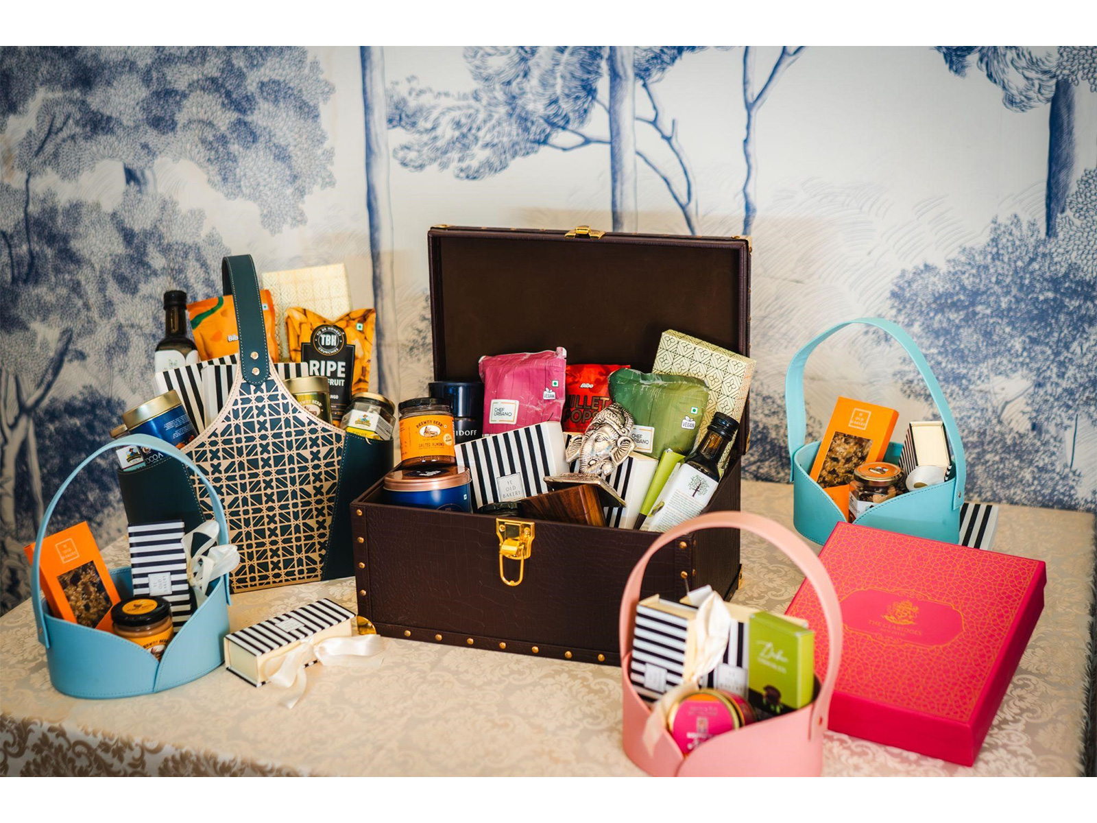 Regalia by The Claridges New Delhi presents handcrafted Diwali hampers