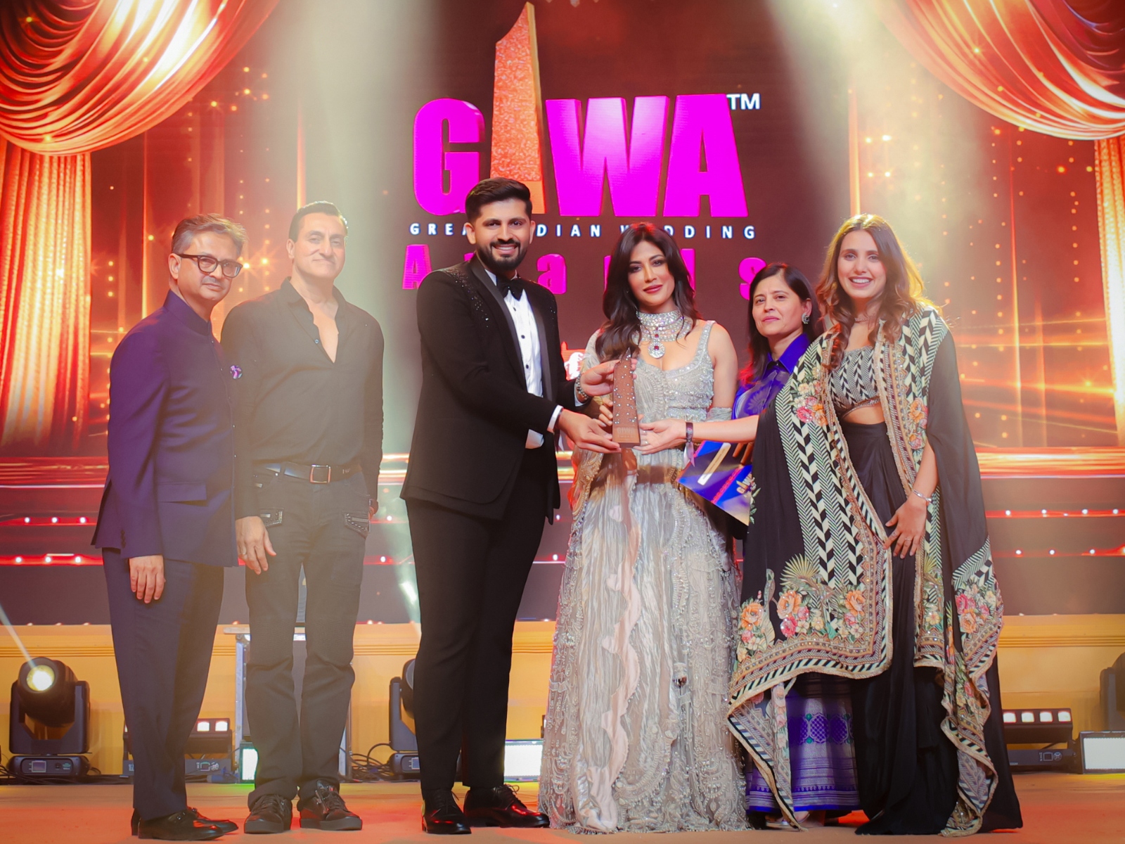 'Nice To Meet You' Wins Two Prestigious GIWA (Great Indian Wedding Awards) at Asia's Biggest Wedding Convention, ICWF