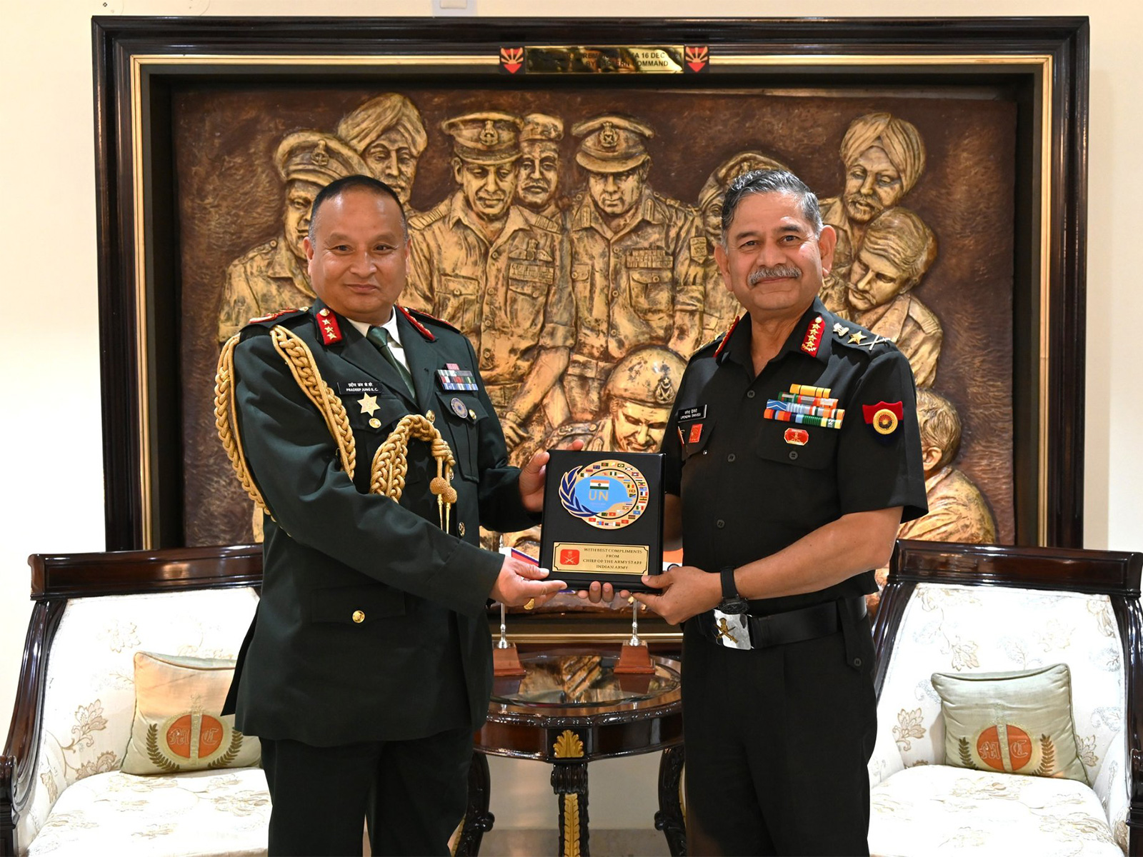 COAS General Upendra Dwivedi and Nepal Army's Lieutenant General Pradeep Jung, ACOAS (Photo/ X@adgpi)