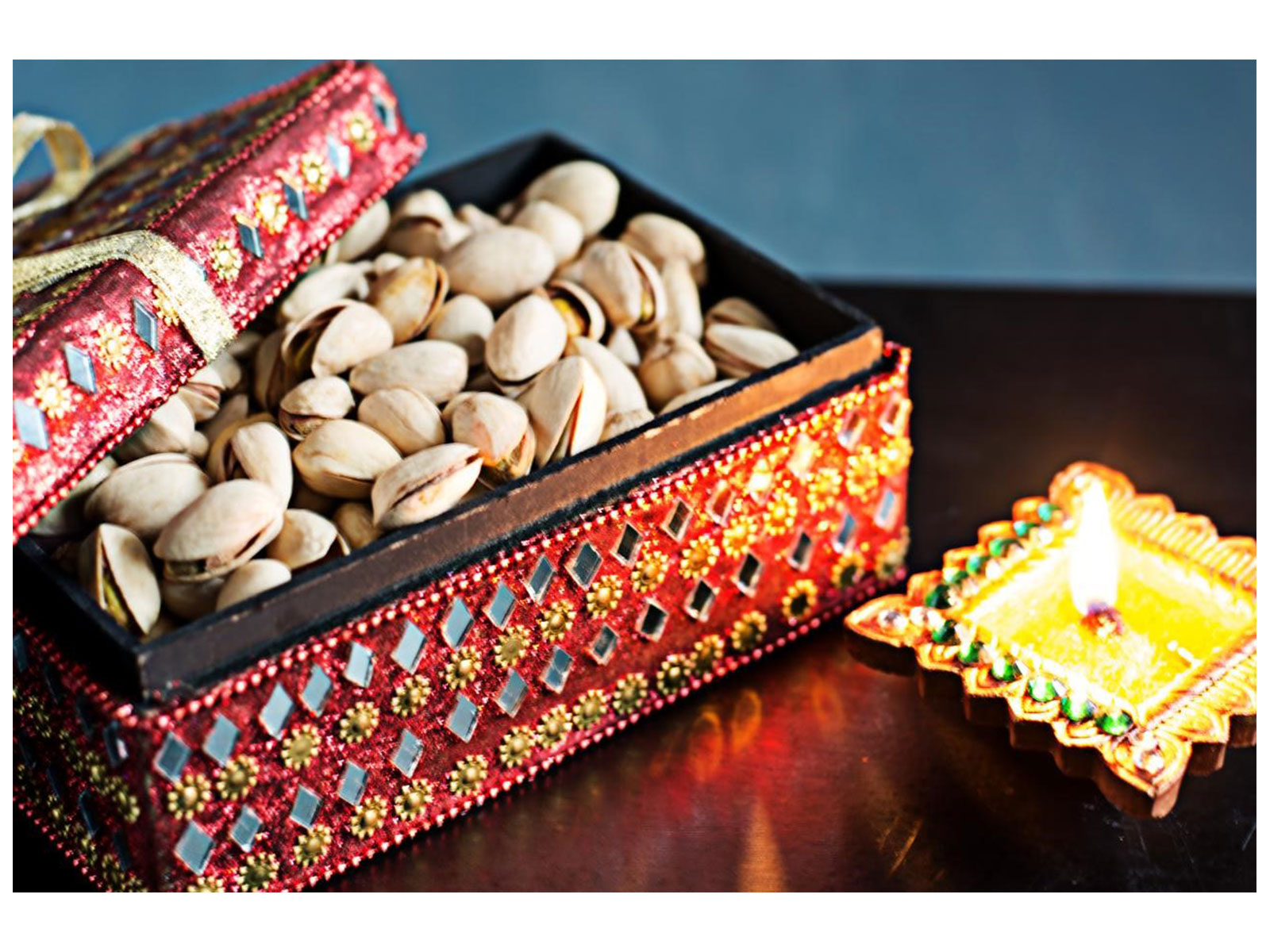 A Nutty Twist to Festive Feasts: Add Pistachios to Your Diwali Table