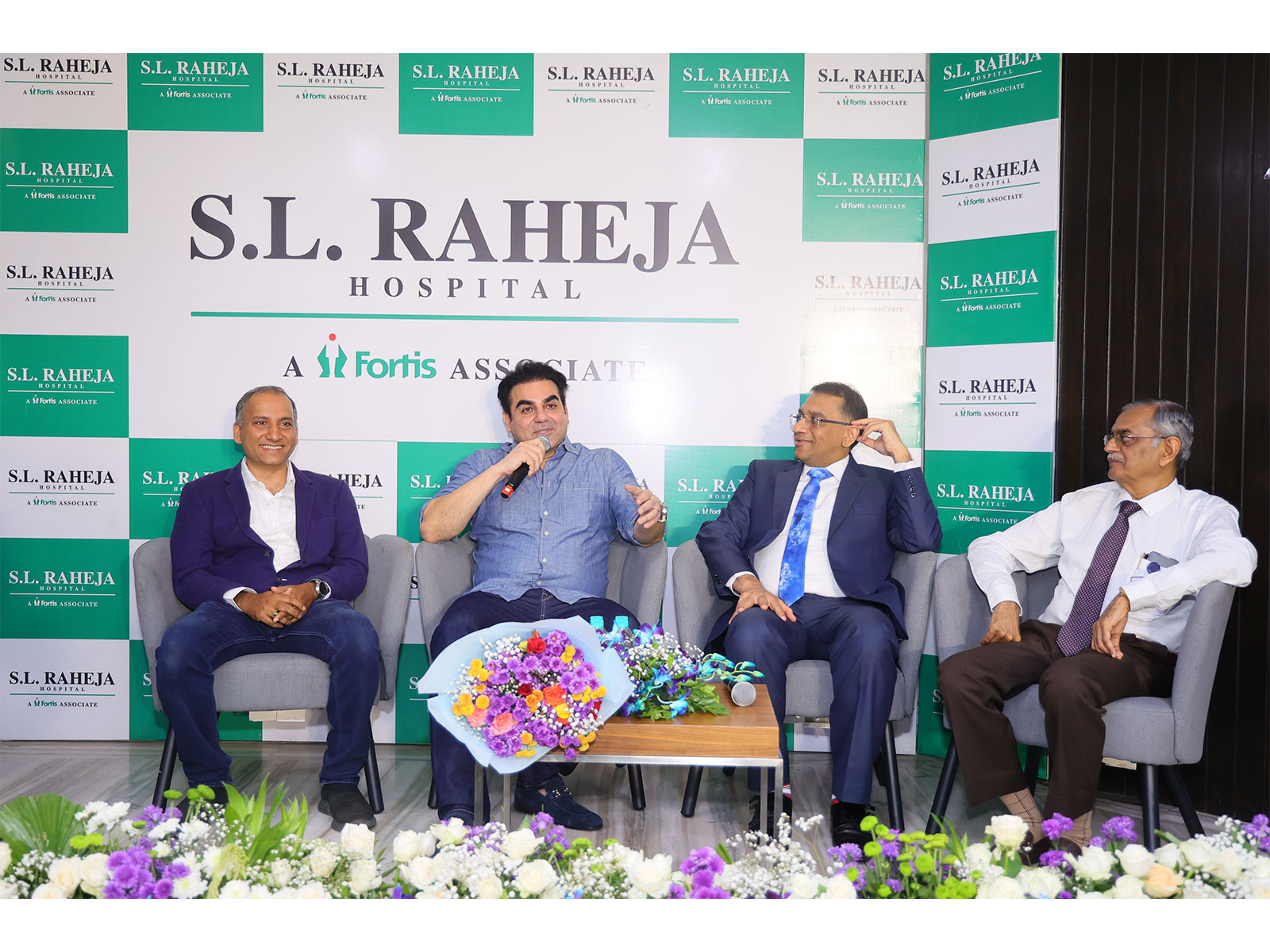 Dr. Kaustubh Mahajan (Head Neurology), Actor Arbaaz Khan, Dr. Kunal Punamiya (CEO), Dr. Ravishankar (Medical Advisor) at Fortis S.L. Raheja Hospital at the launch of Humraahi