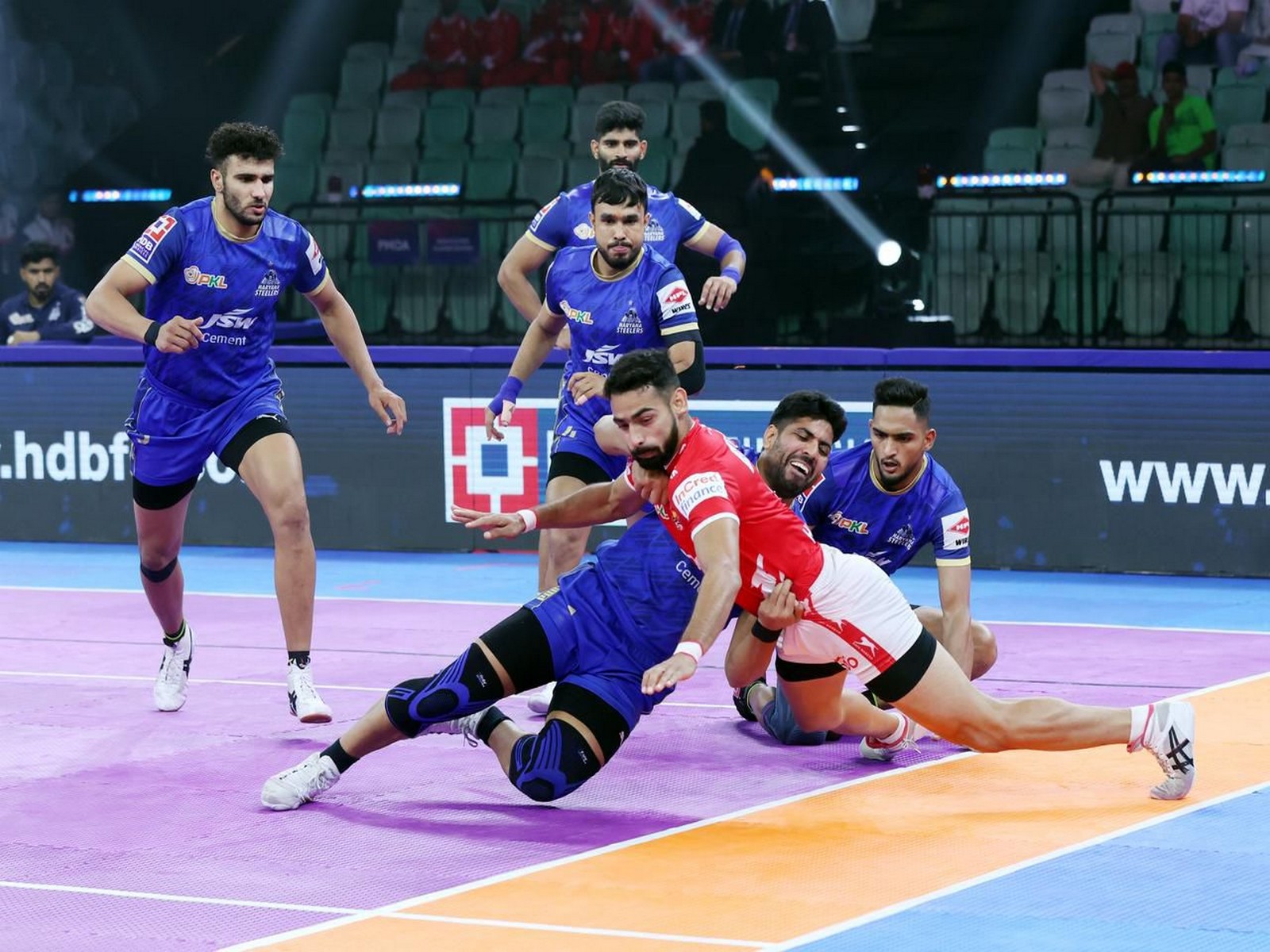 A visual from the match. (Photo: PKL)