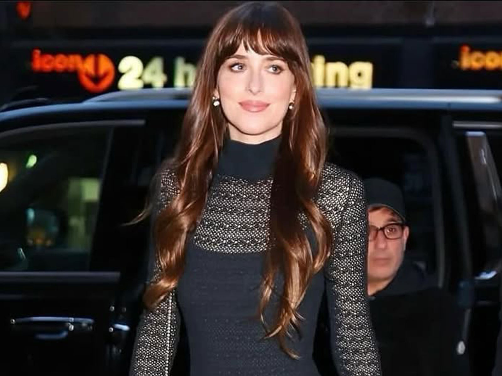 Dakota Johnson (Photo/Instagram/ @dakotajohnson)