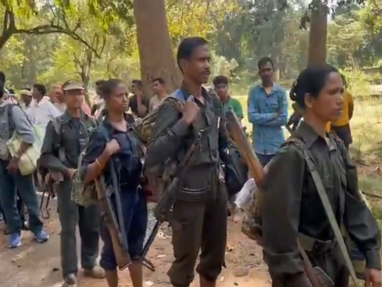 21 Maoist cadres surrender in Chhattisgarh (Photo/IG P Sundarraj)