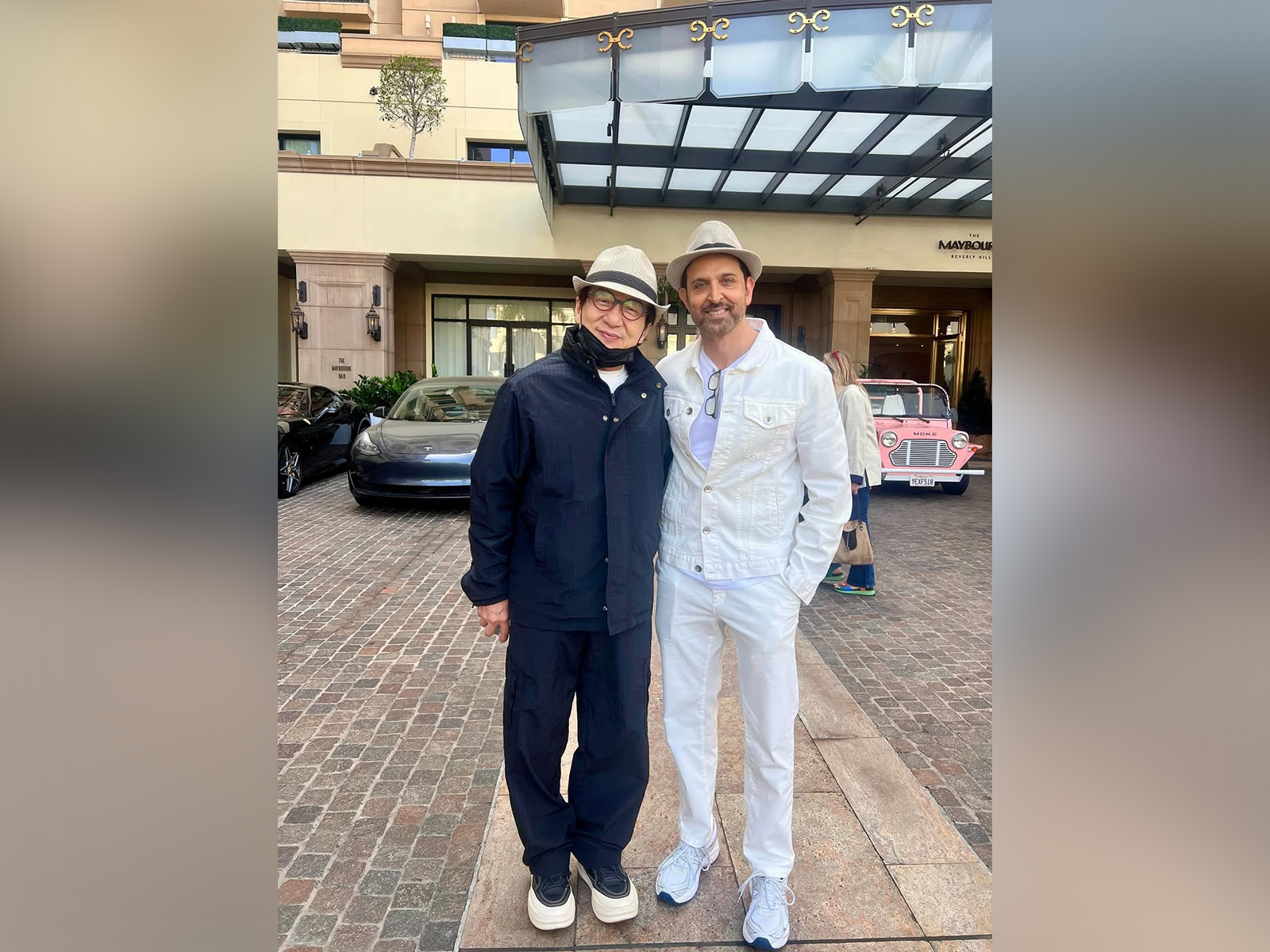 Jackie Chan and Hrithik Roshan (Photo: Instagram/@hrithikroshan)