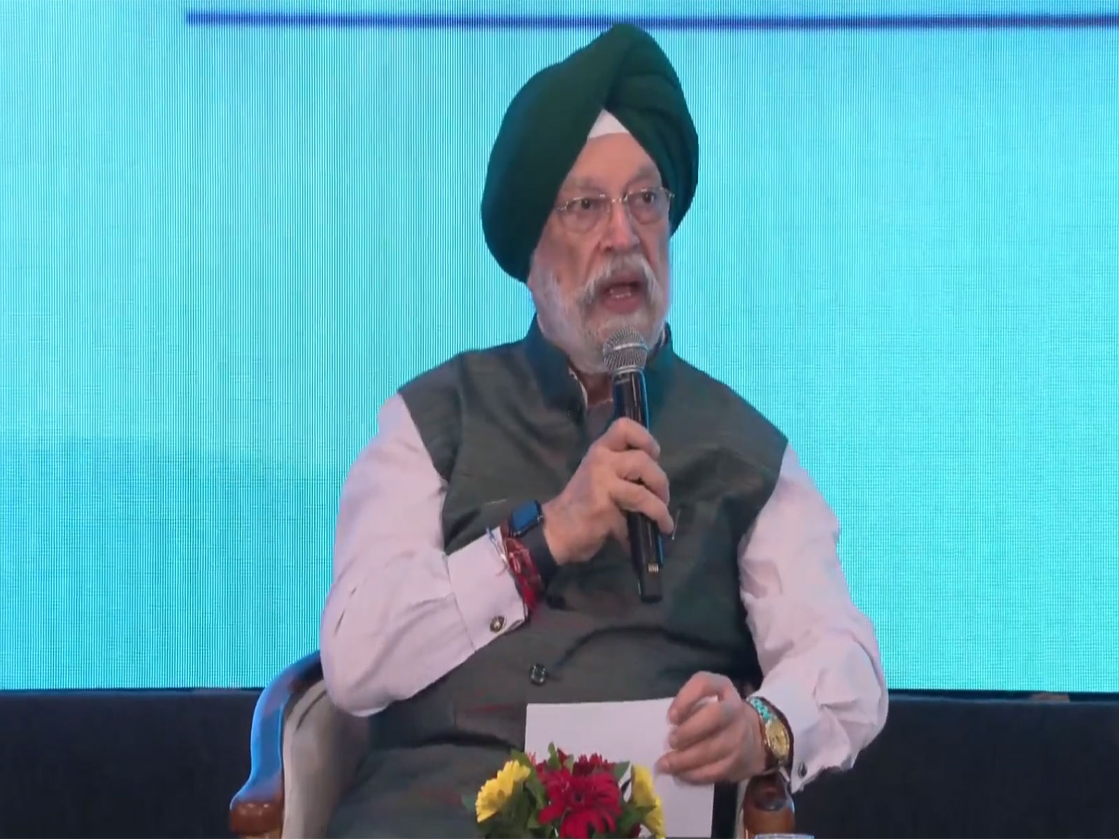 Union Minister for Petroleum and Natural Gas Hardeep Singh Puri (Photo/@HardeepSPuri)
