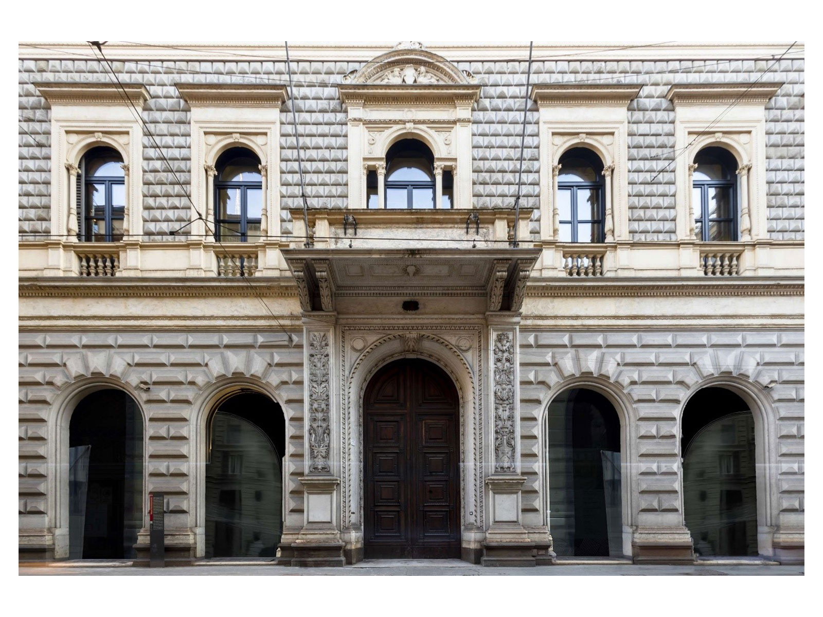 Istituto Marangoni kicks off 90th anniversary celebration with grand opening of New Milan Campus and Landmark Fashion Show