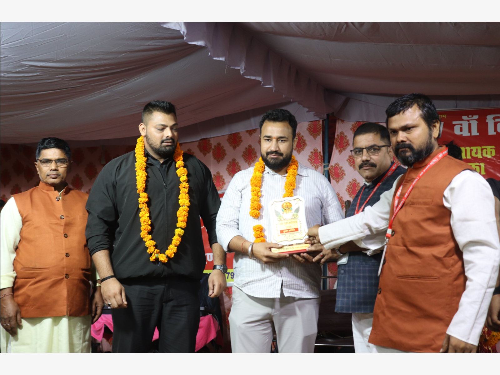 Sandeep Khasa Honoured by Pravasi Jan Kalyan Sangh at 17th Vishal Chhath Puja Samaroh in Gurgaon