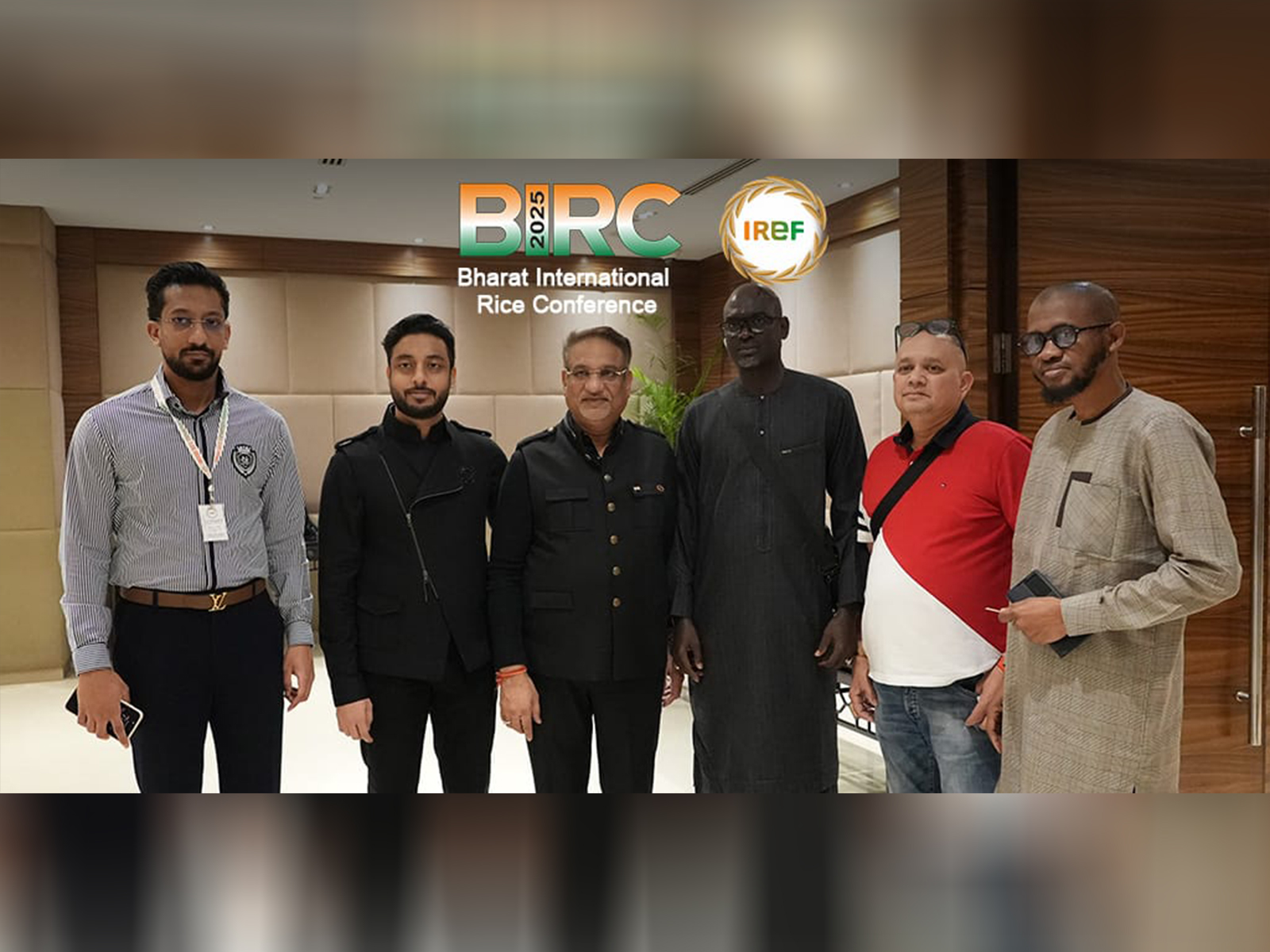 Prem Garg, National President of the Indian Rice Exporters Federation with particiapnts (Photo/IREF)