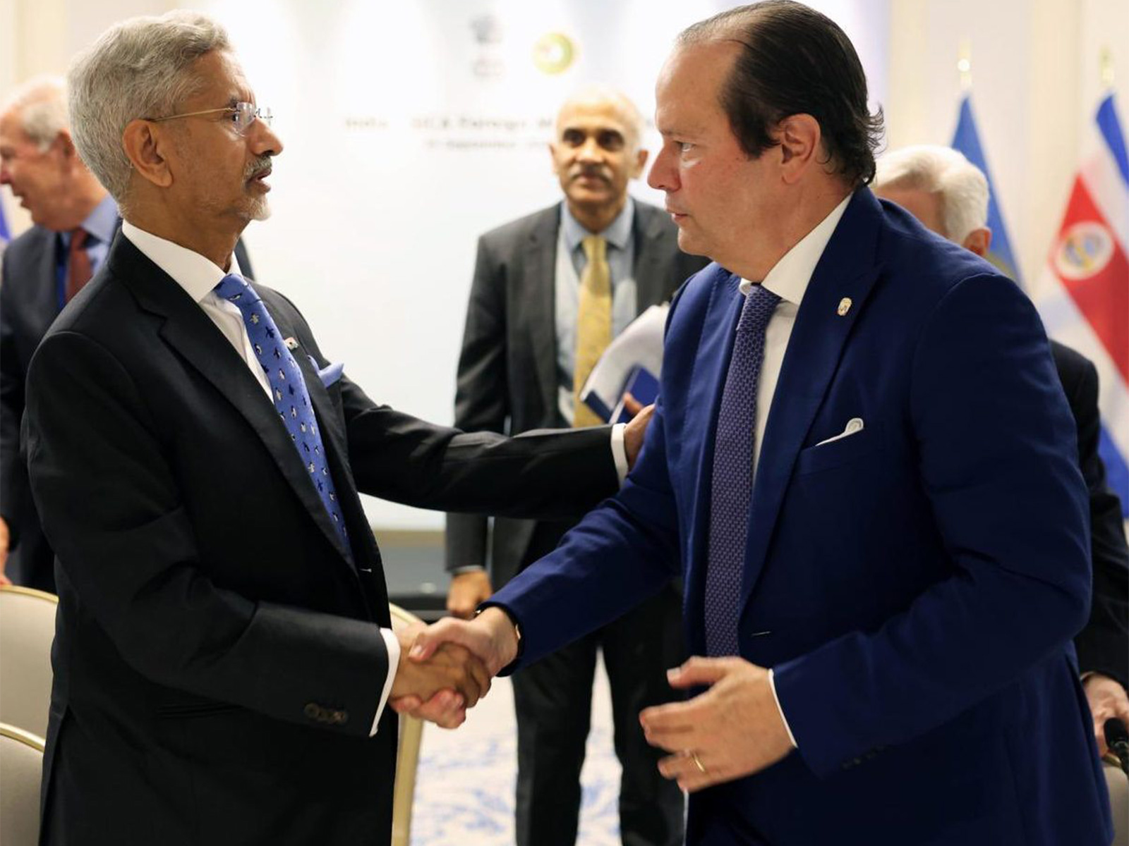 EAM Jaishankar with Panama's Foreign Minister Javier Martinez-Acha Vasquez (File Photo/ X@DrSJaishankar)